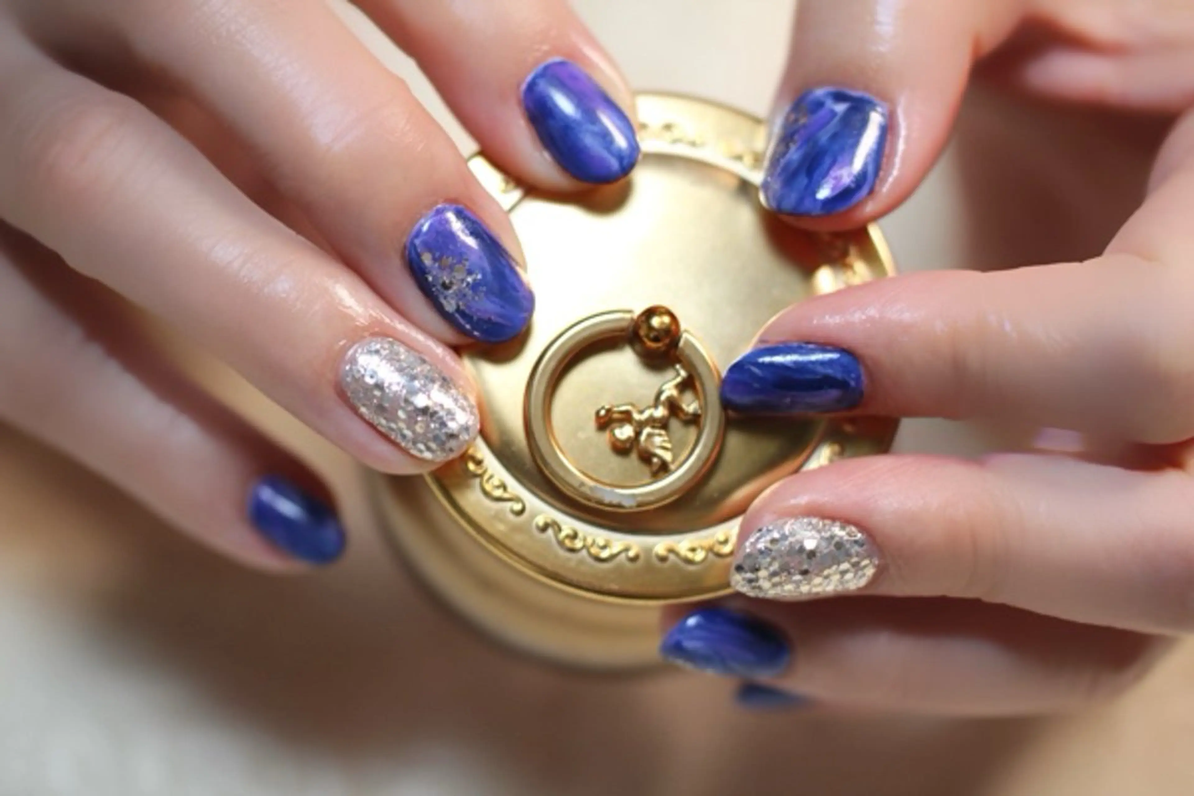 ネイル ジェルネイル 大理石ネイル(マーブル) ママリンド　志村坂上店所属・しみ えんのネイルデザイン