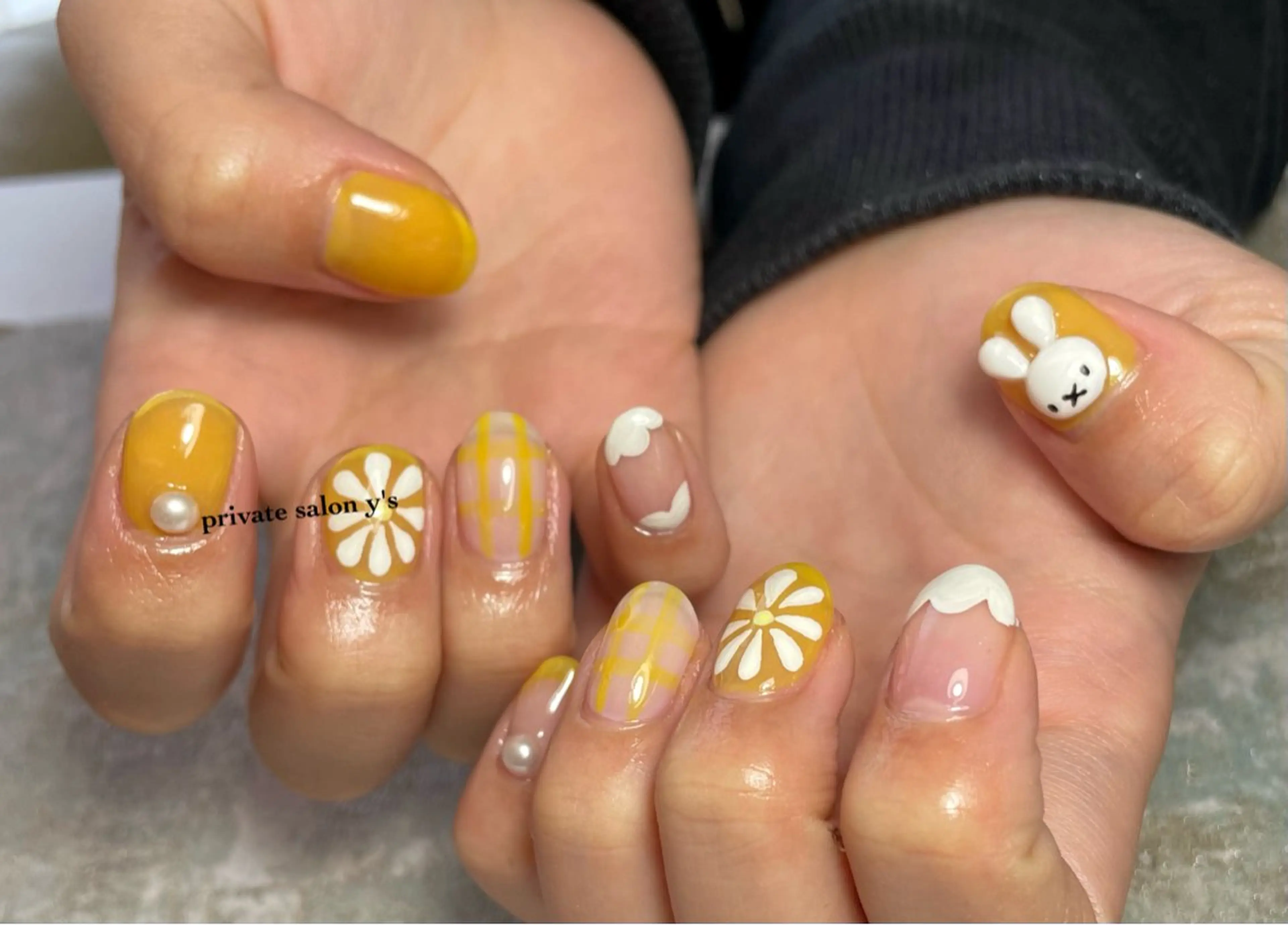 ネイル y' sのネイルデザイン