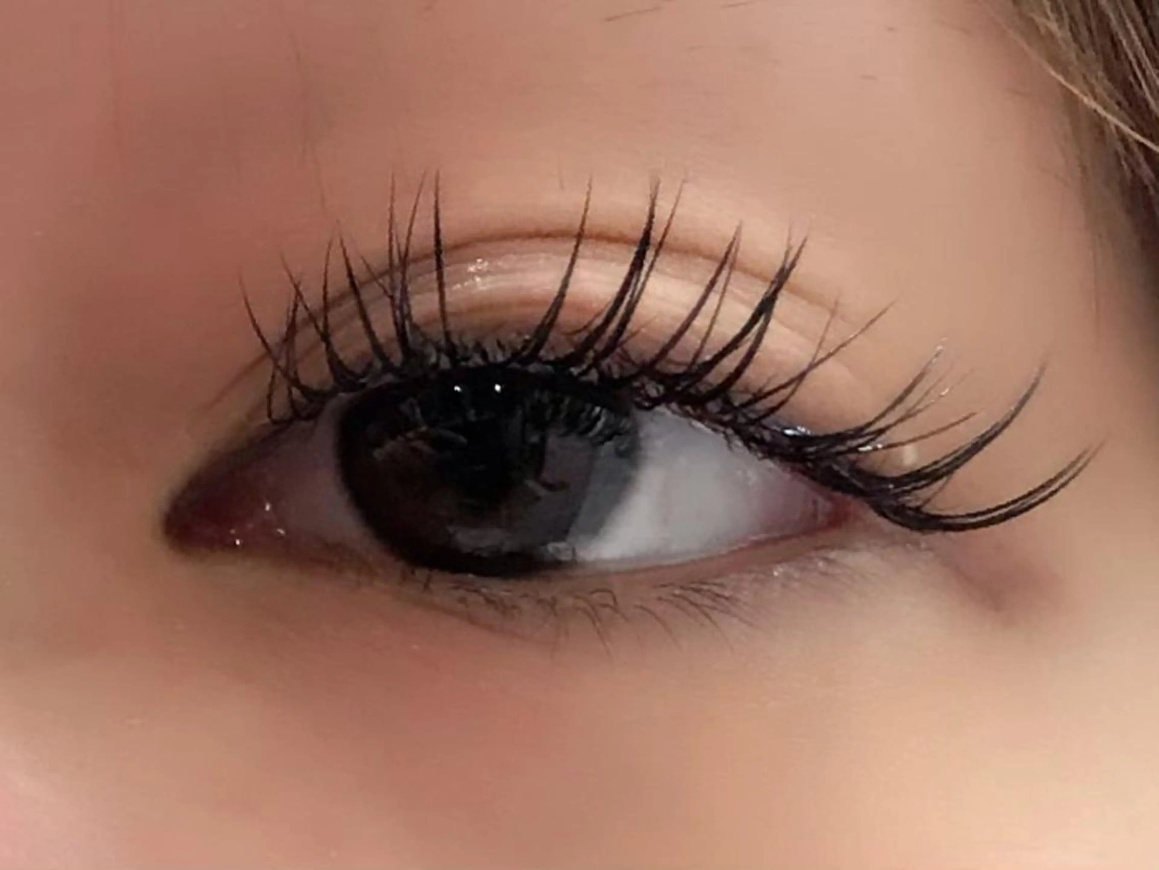 マツエク・マツパ 岡田詩織 MODE Ks松原店のヘアスタイル