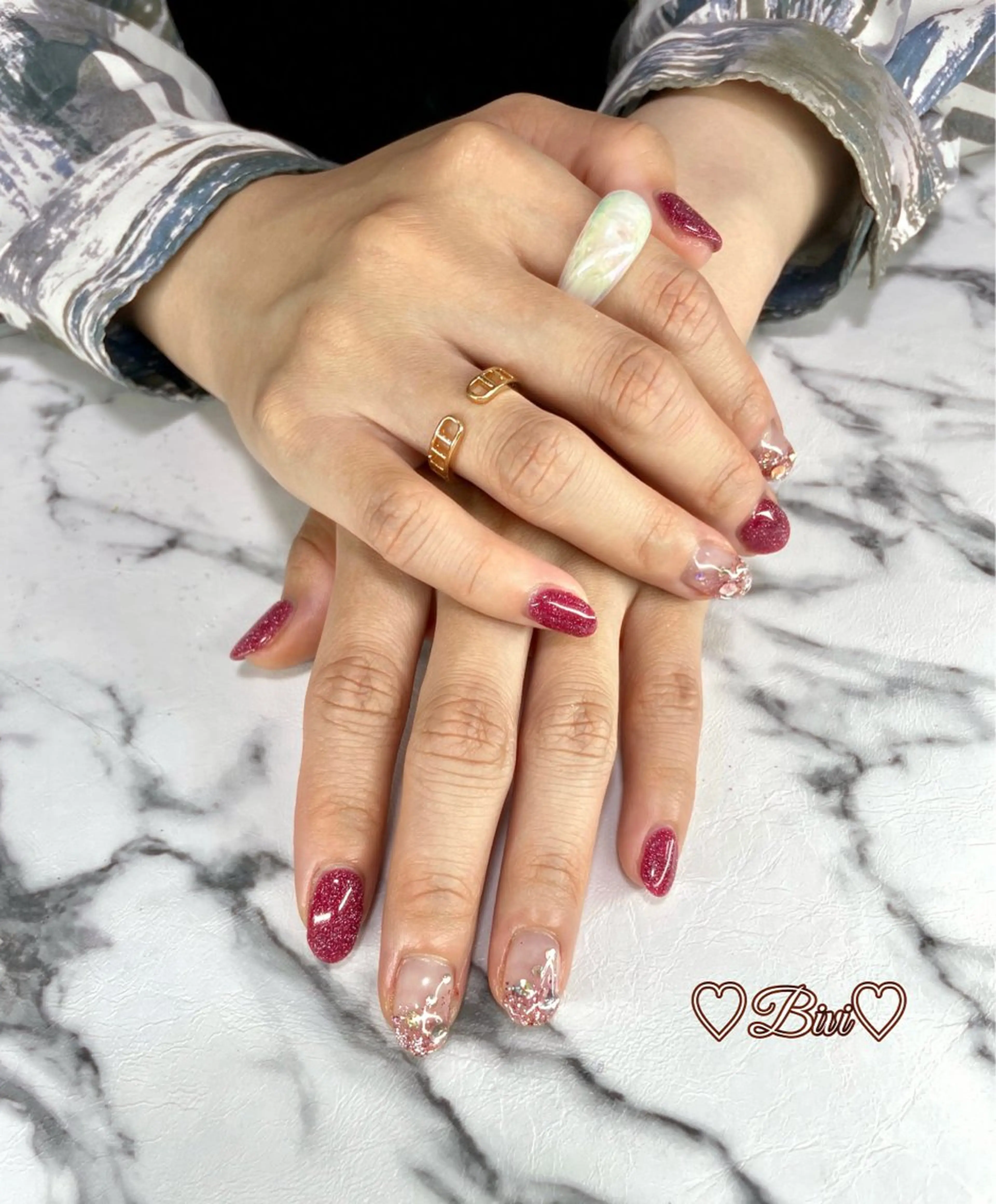 ネイル アートネイル フラッシュネイル ラメ(グリッター) シルバー スクエアネイル ♡Bivi♡自爪に 優しいネイルサロンのネイルデザイン