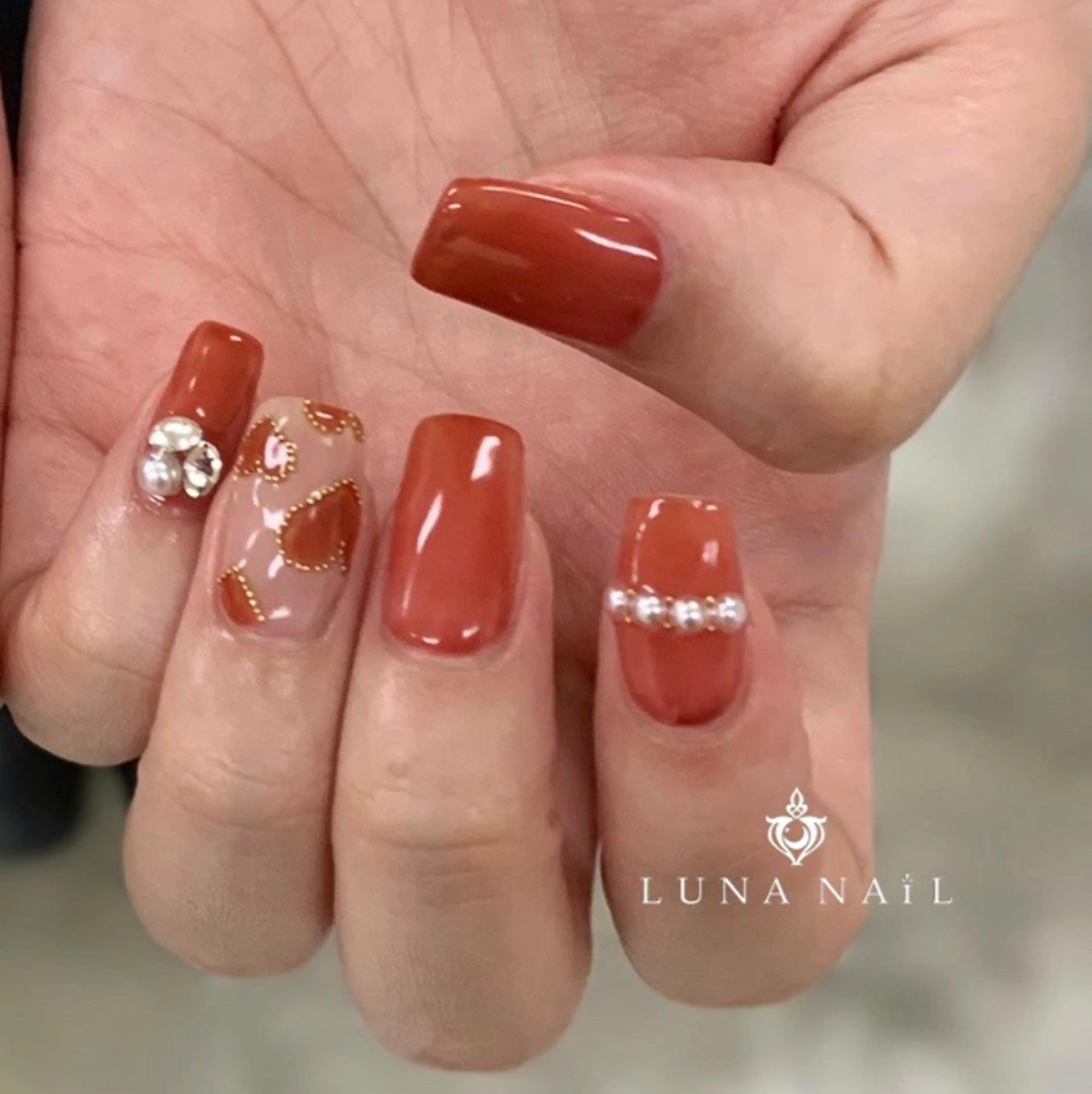 ネイル ハンドネイル アトリエ　ミモザ所属・いまむら あかりのネイルデザイン