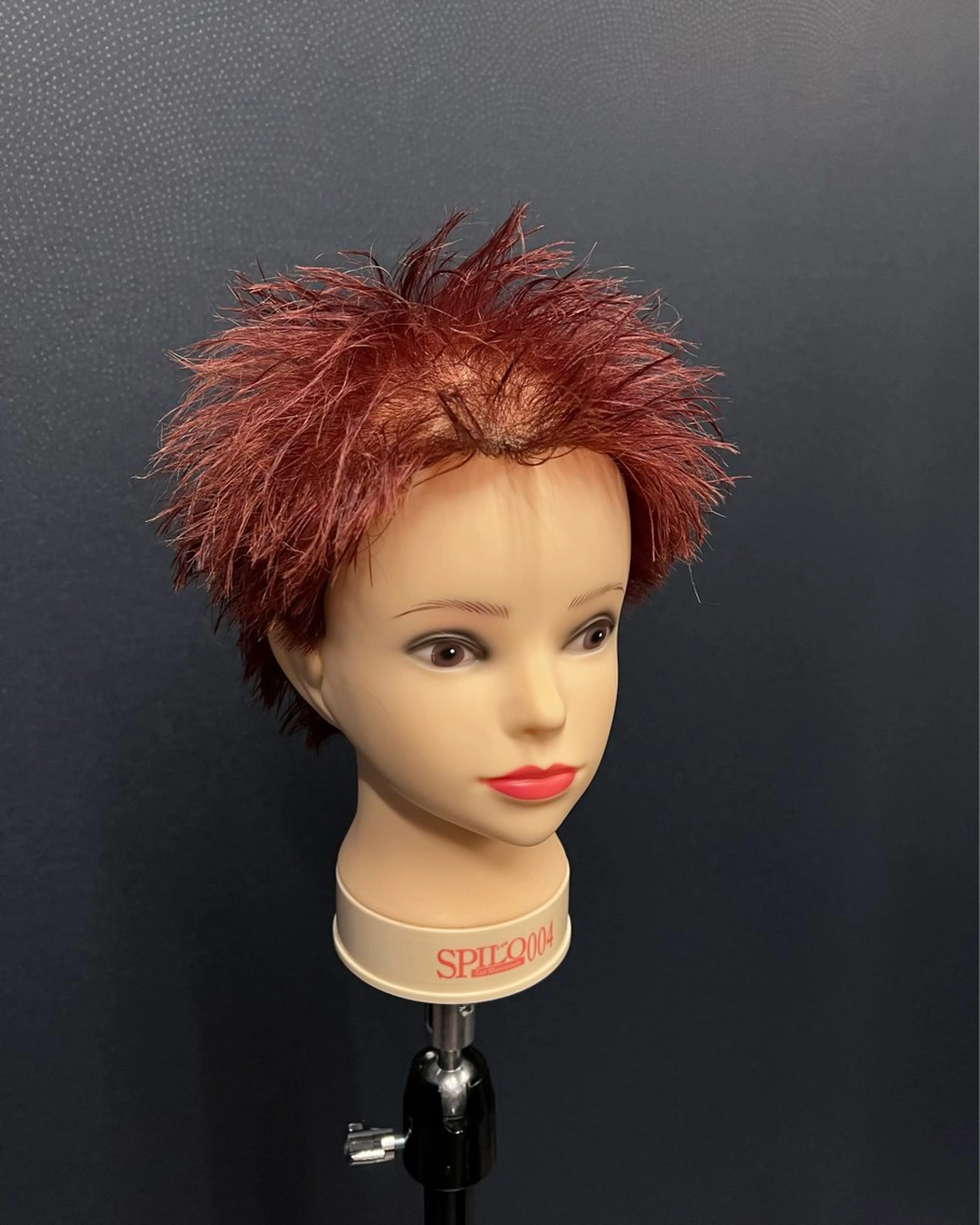 ショート カラー メンズ スパイキーショート ピンクカラー ショートヘア スパイキーの鬼 ヒロムのヘアスタイル