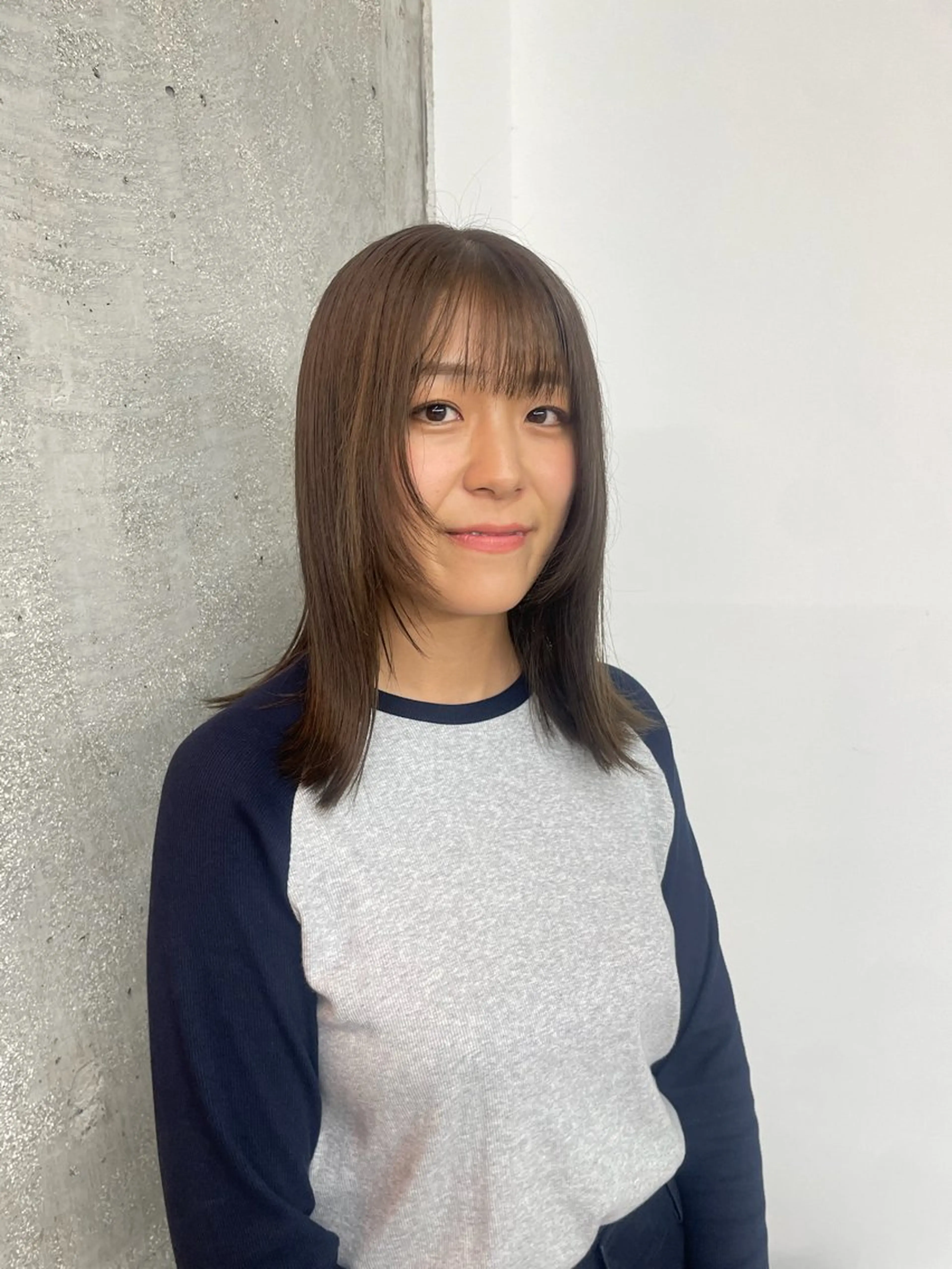 ミディアム ヘアカラー ミカミ モエ🐈‍⬛のヘアスタイル