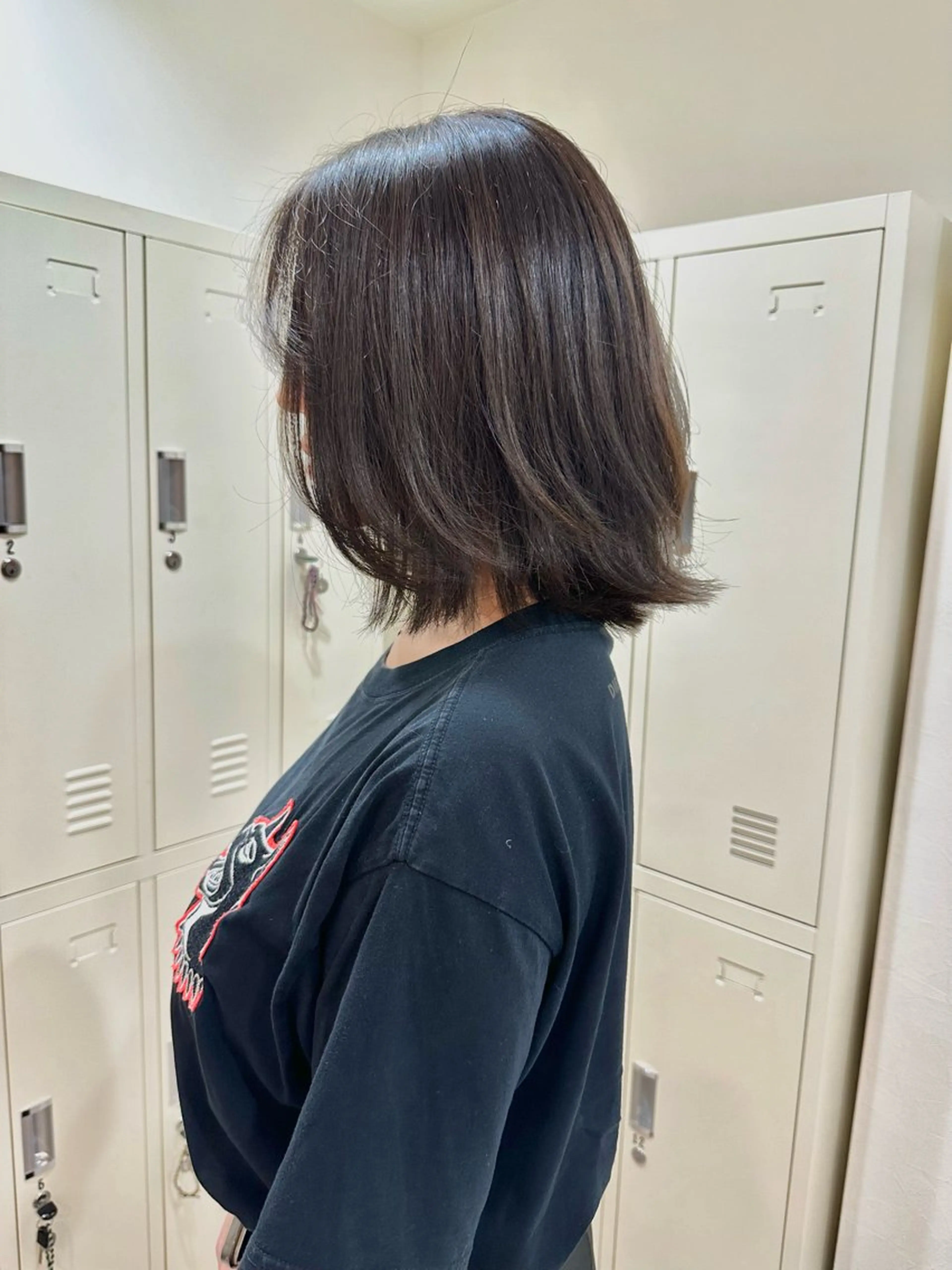 ミディアム ボブレイヤー ボブ レイヤーカット カット ヘアカラー トリートメント 白髪ぼかしハイライト レイヤー川口　元気のヘアスタイル