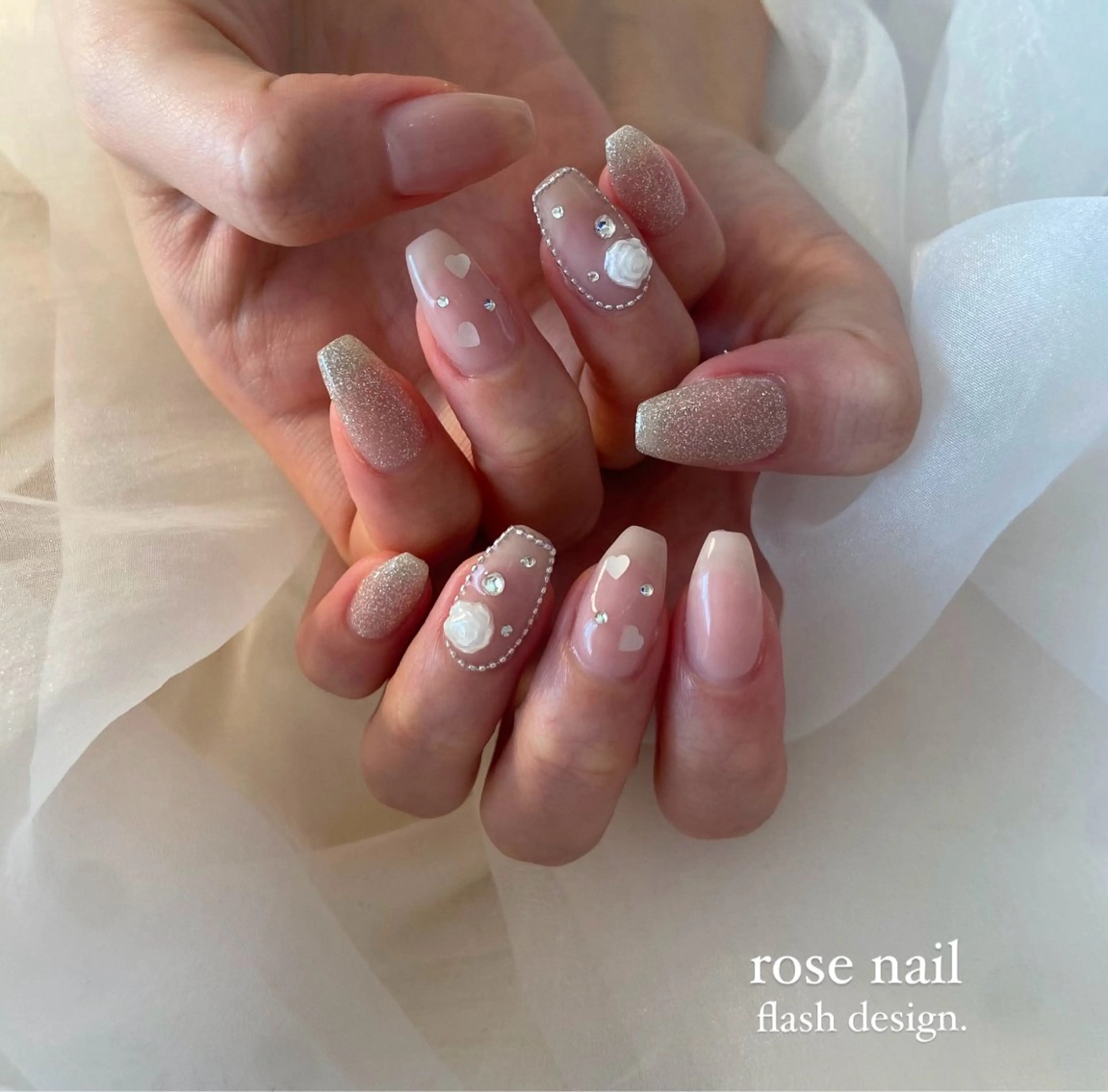 ネイル Luneil VIP Deskのネイルデザイン