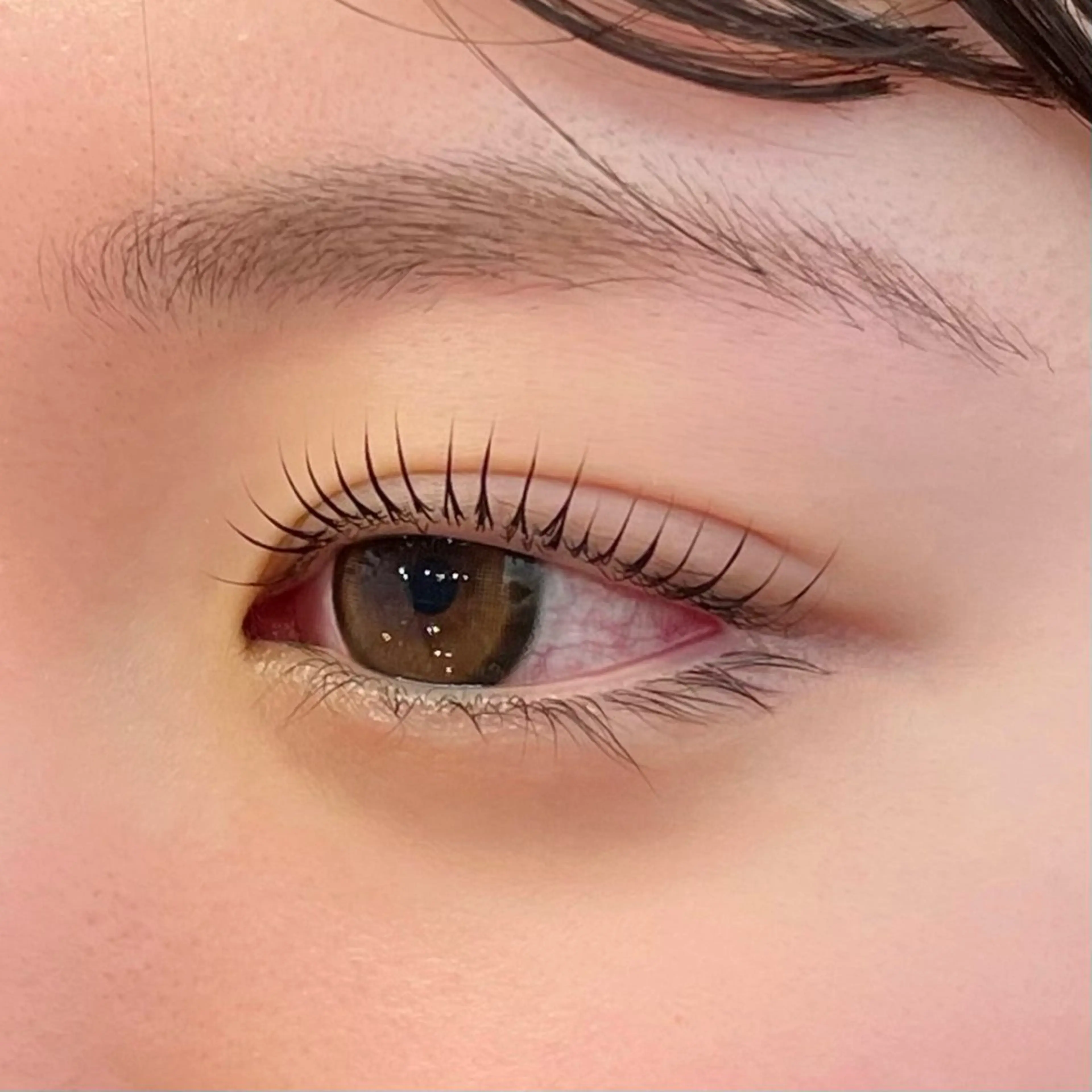 ラッシュリフト上の写真