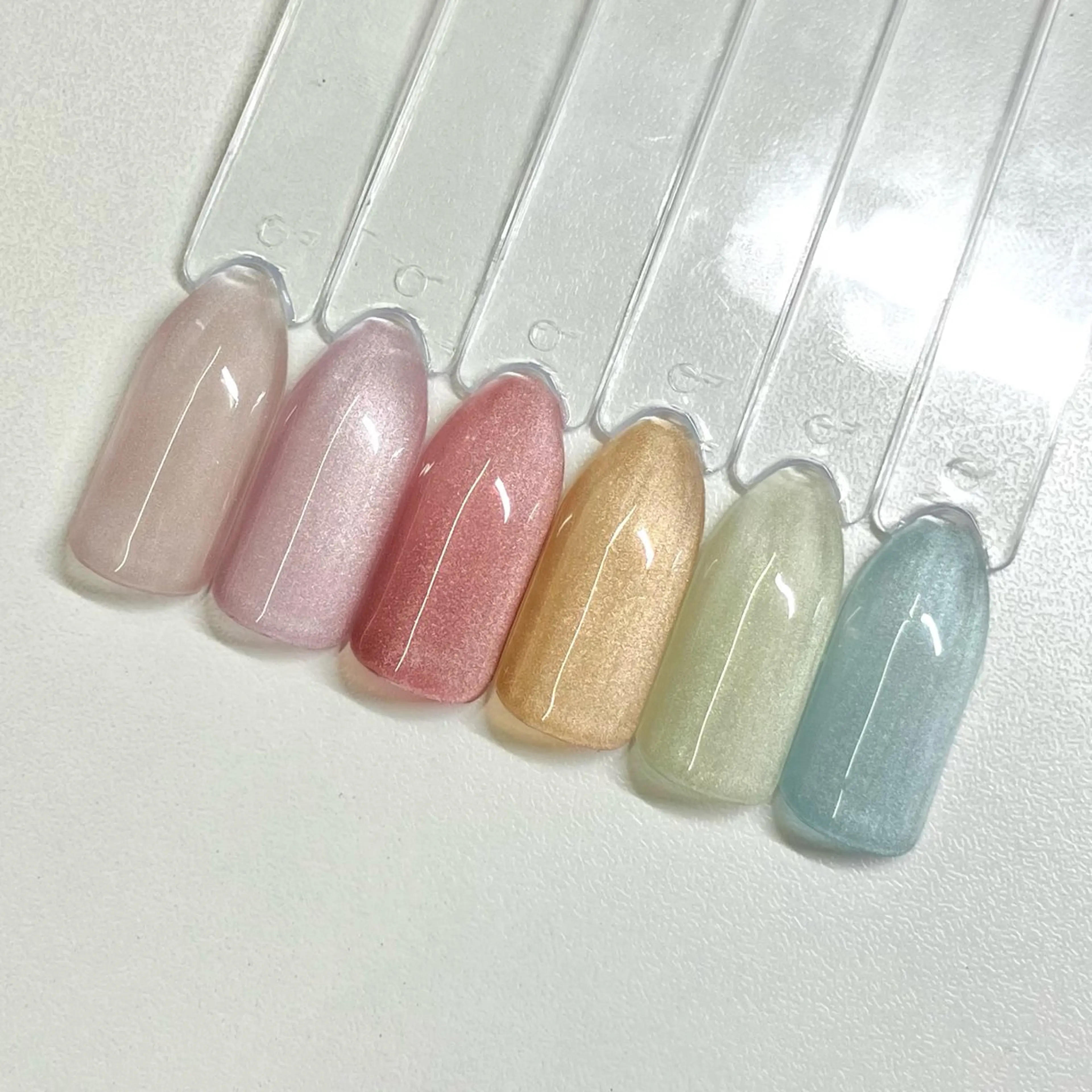ネイル ジェルネイル マグネットネイル nailroom kukaのネイルデザイン