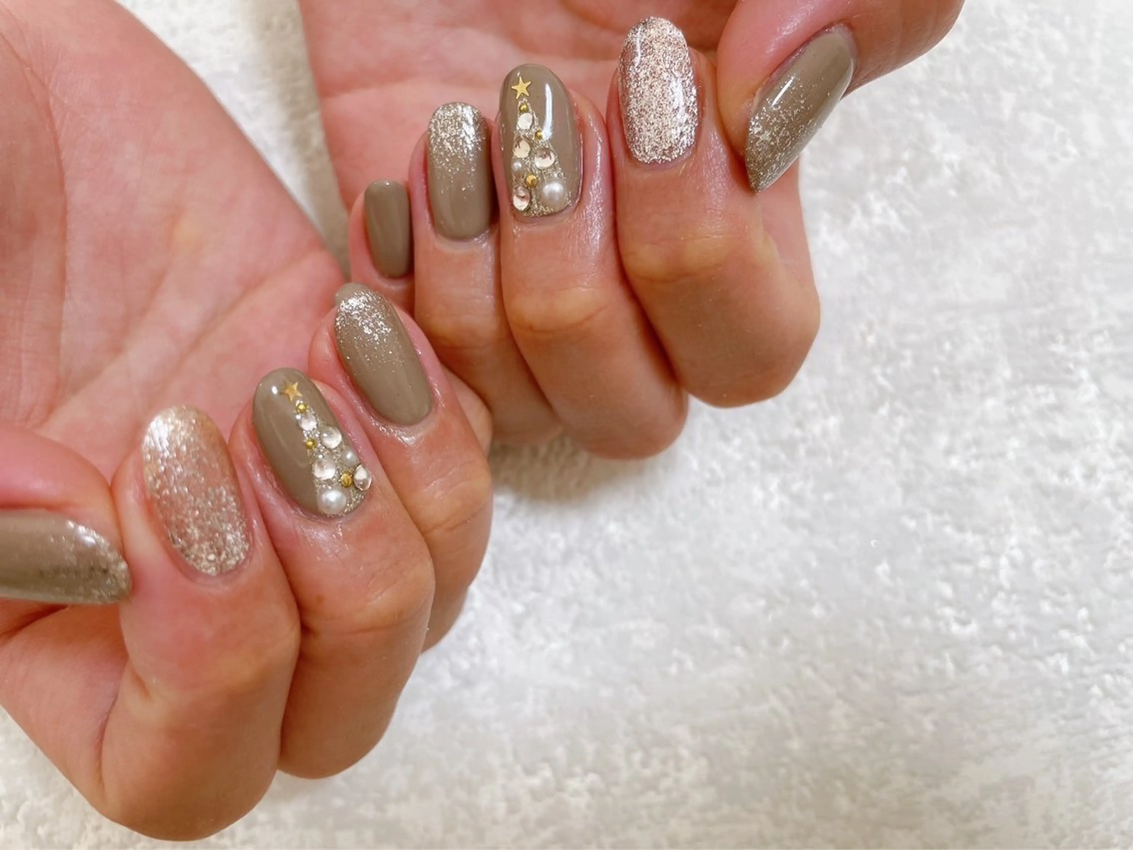 ネイル ジェルネイル 韓国ネイル メンズネイル パラジェル ブライダルネイル kiki nail たまプラーザのネイルデザイン