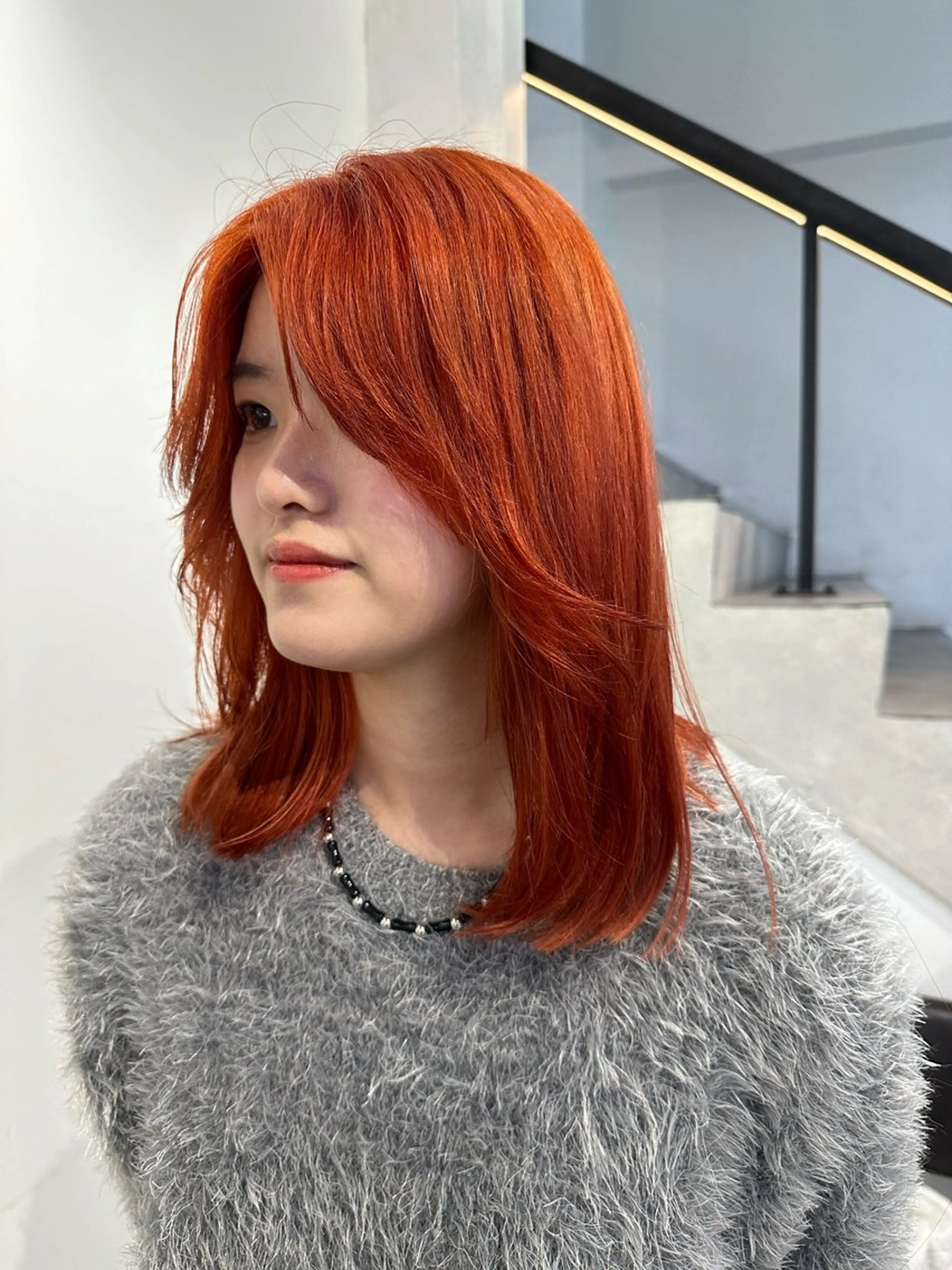 セミロング ヘアカラー 韓国ヘアメンズ・レデ ィース特化ミクのヘアスタイル