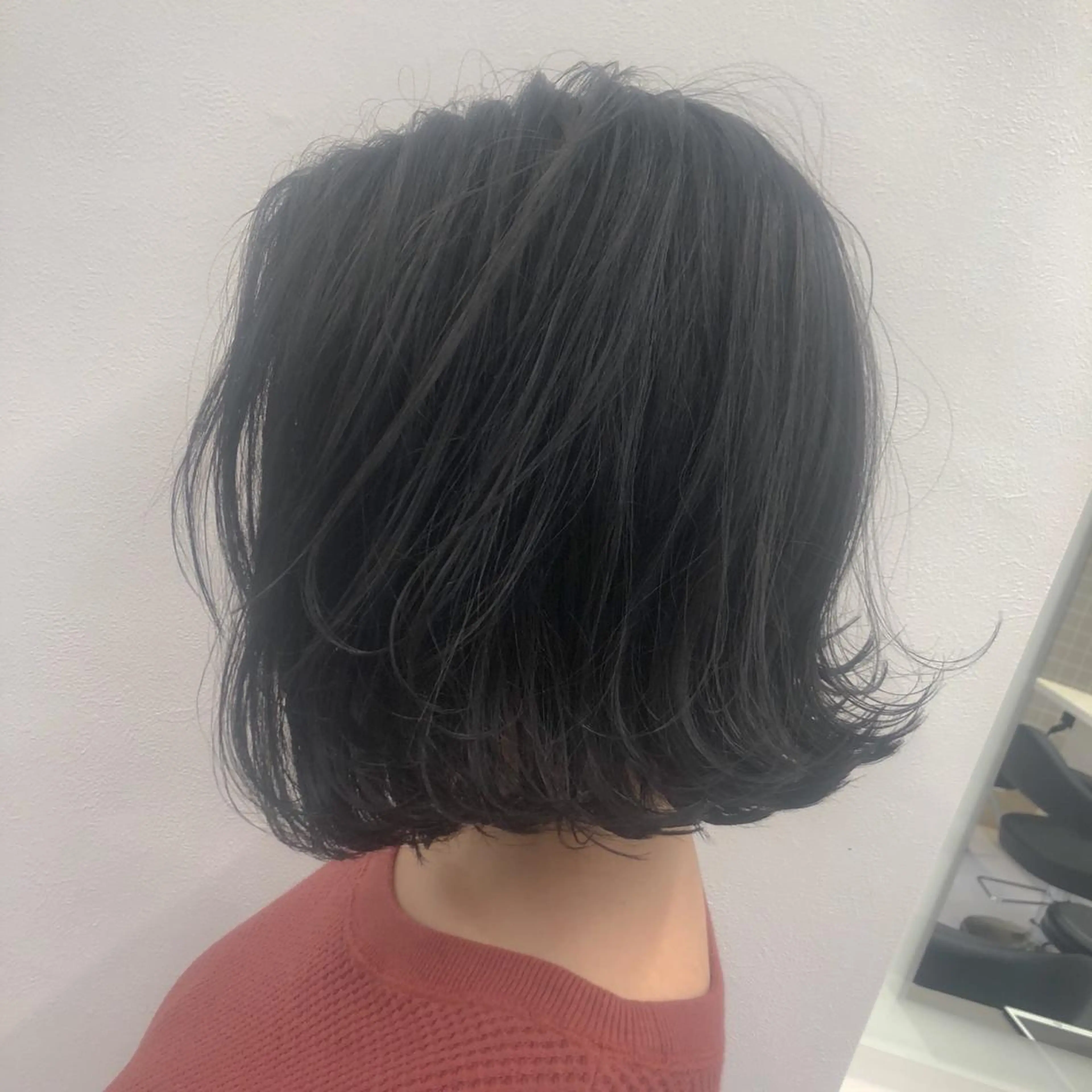 ショート カラー ヘアアレンジ ブルーカラー ブルージュ 美髪矯正/透明感カラ ー🫧YUUKI🫧のヘアスタイル