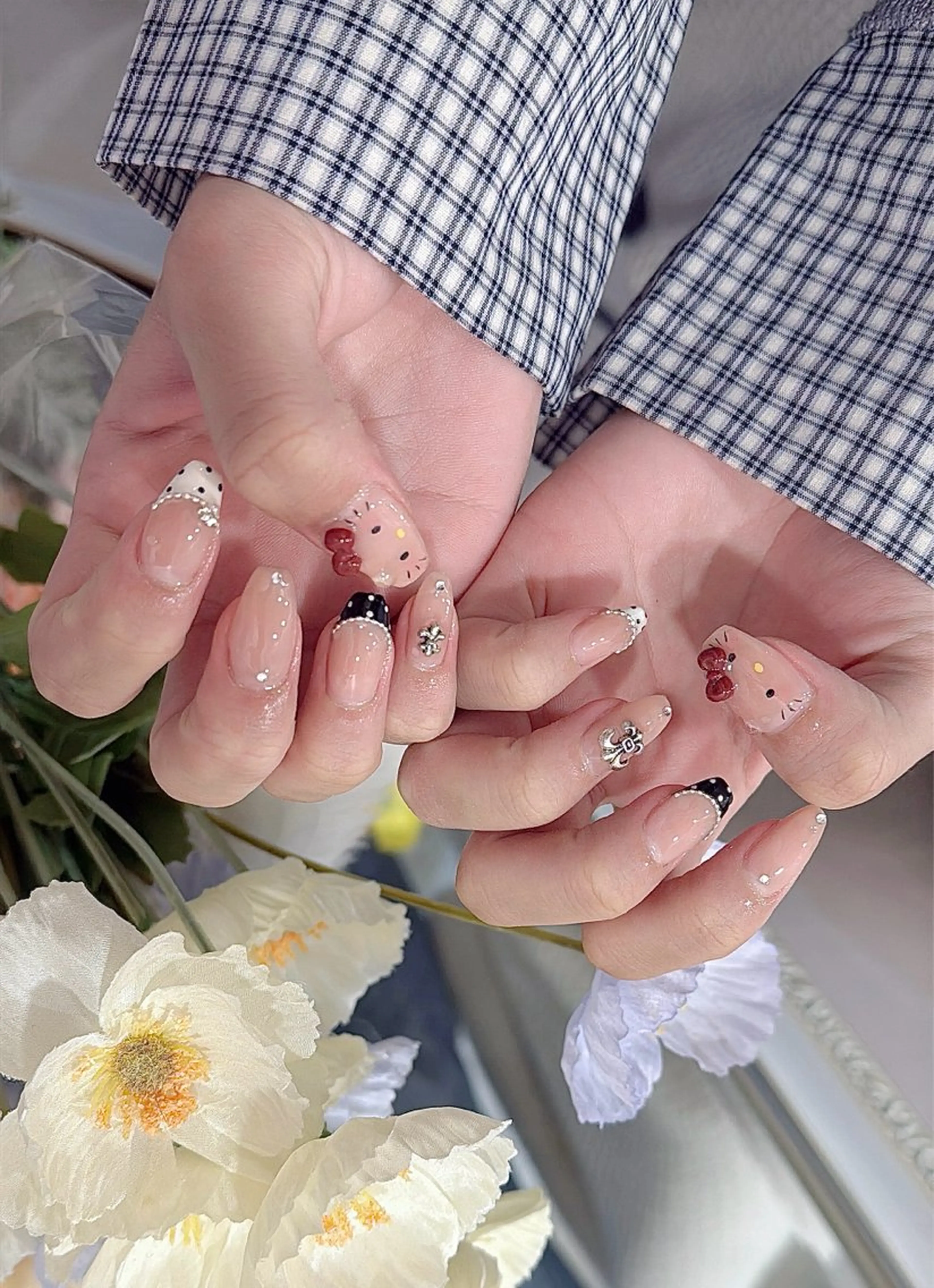 ネイル ハンドネイル ハンドケア NANA NAILのネイルデザイン