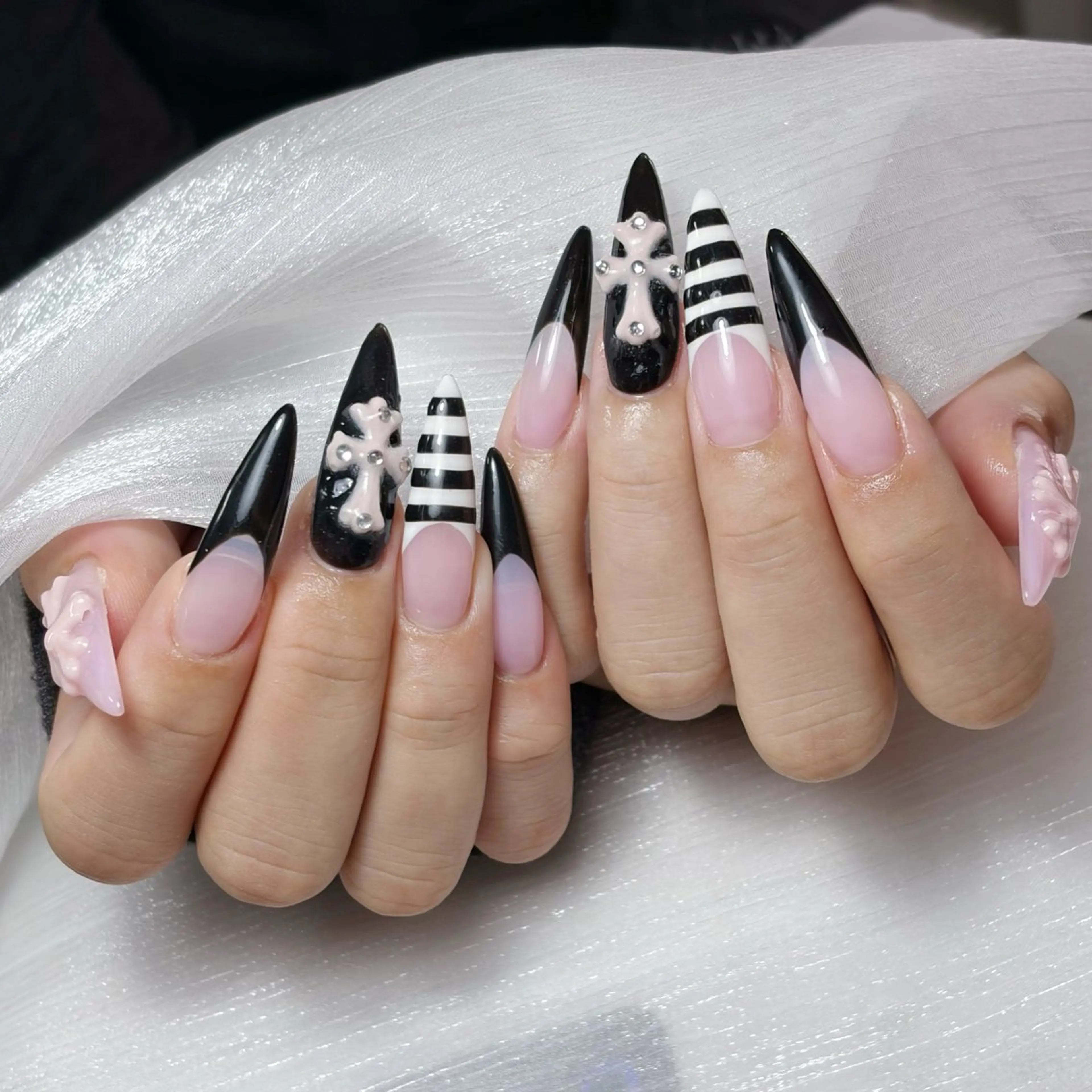 ネイル ハンドネイル Mio nail Osakaのネイルデザイン