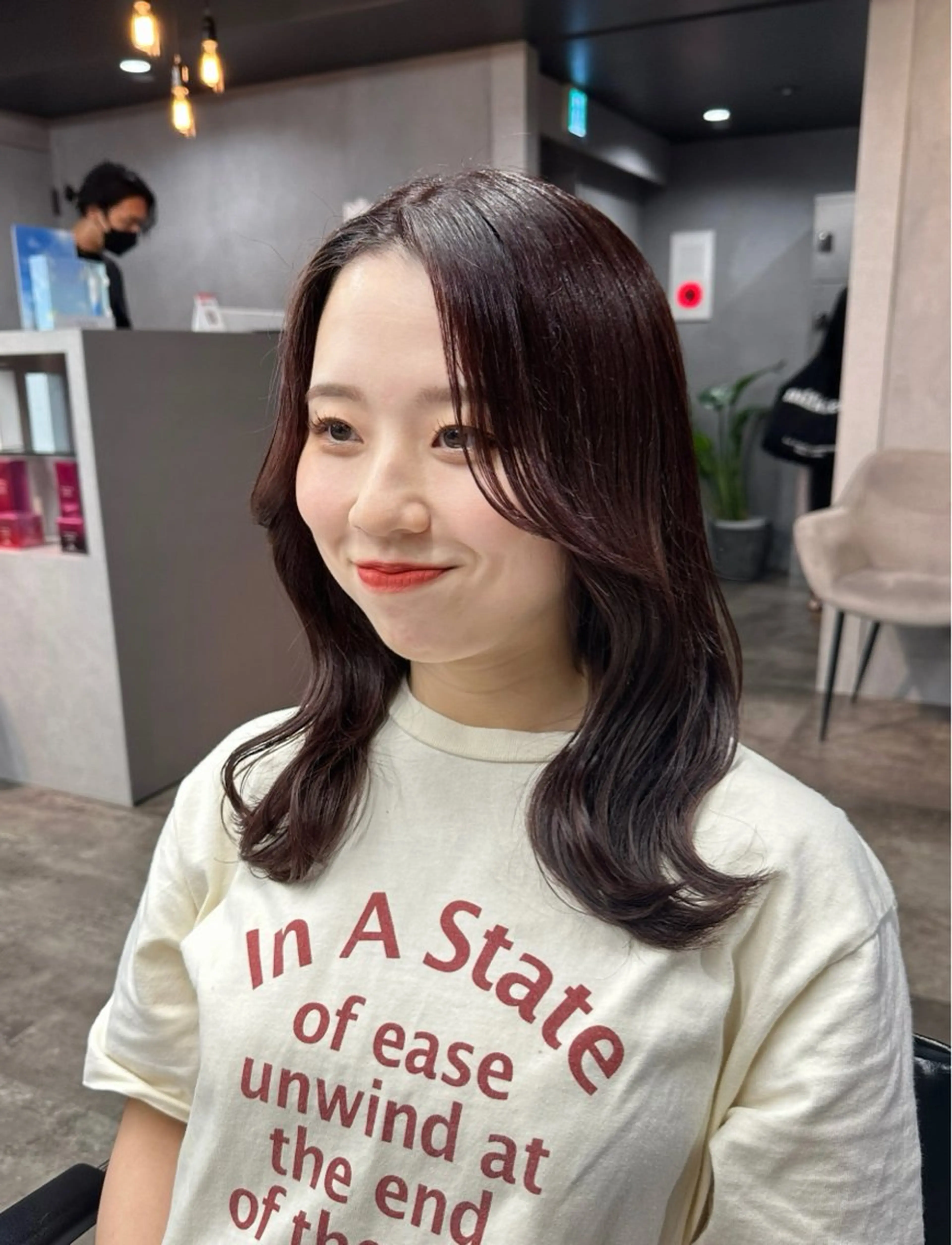 ミディアム カット ヘアカラー トリートメント 髪質改善×艶カラー / sayaka🤍のヘアスタイル