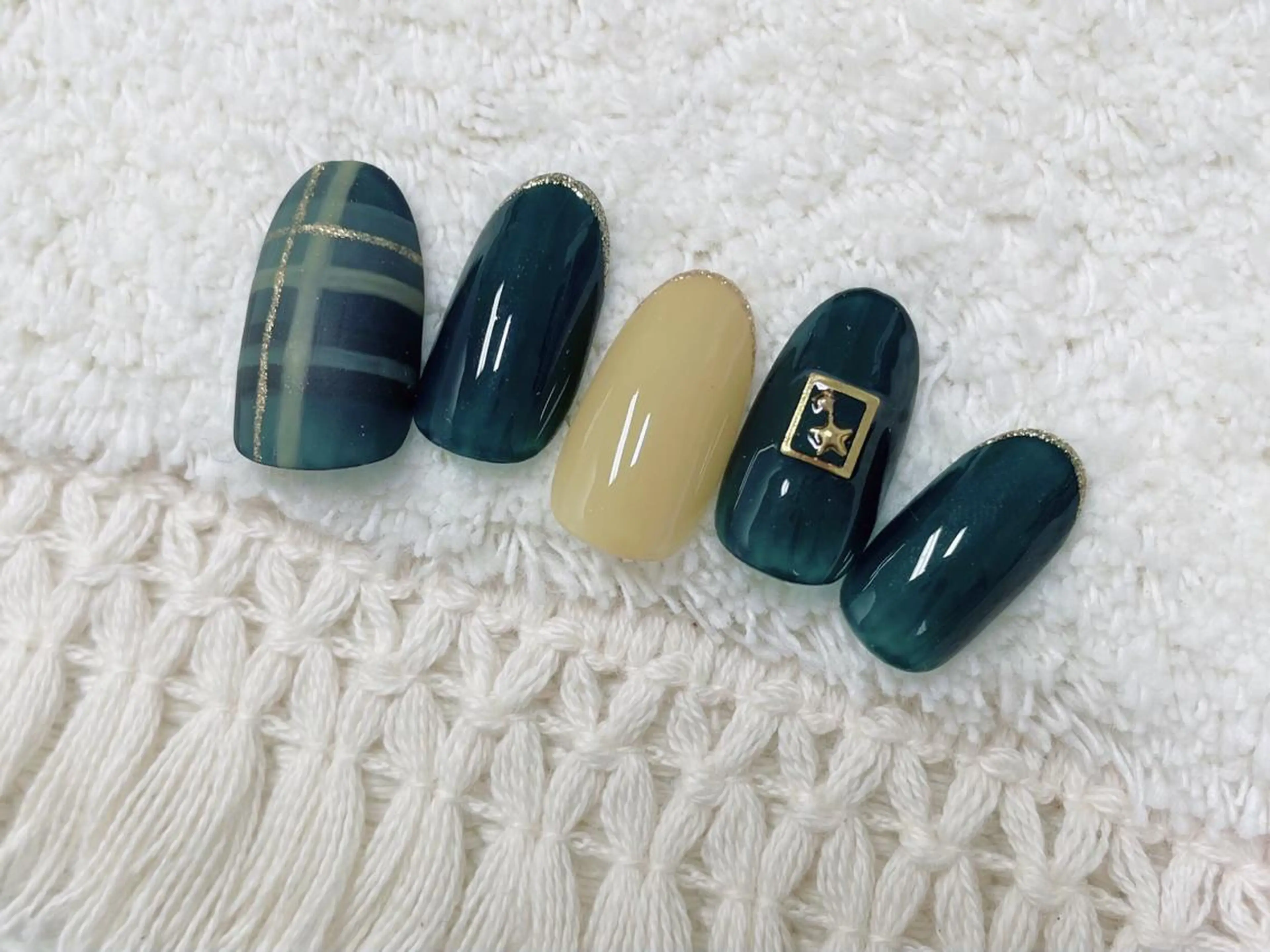 ネイル ハンドネイル プティリボン 武蔵小金井店のネイルデザイン