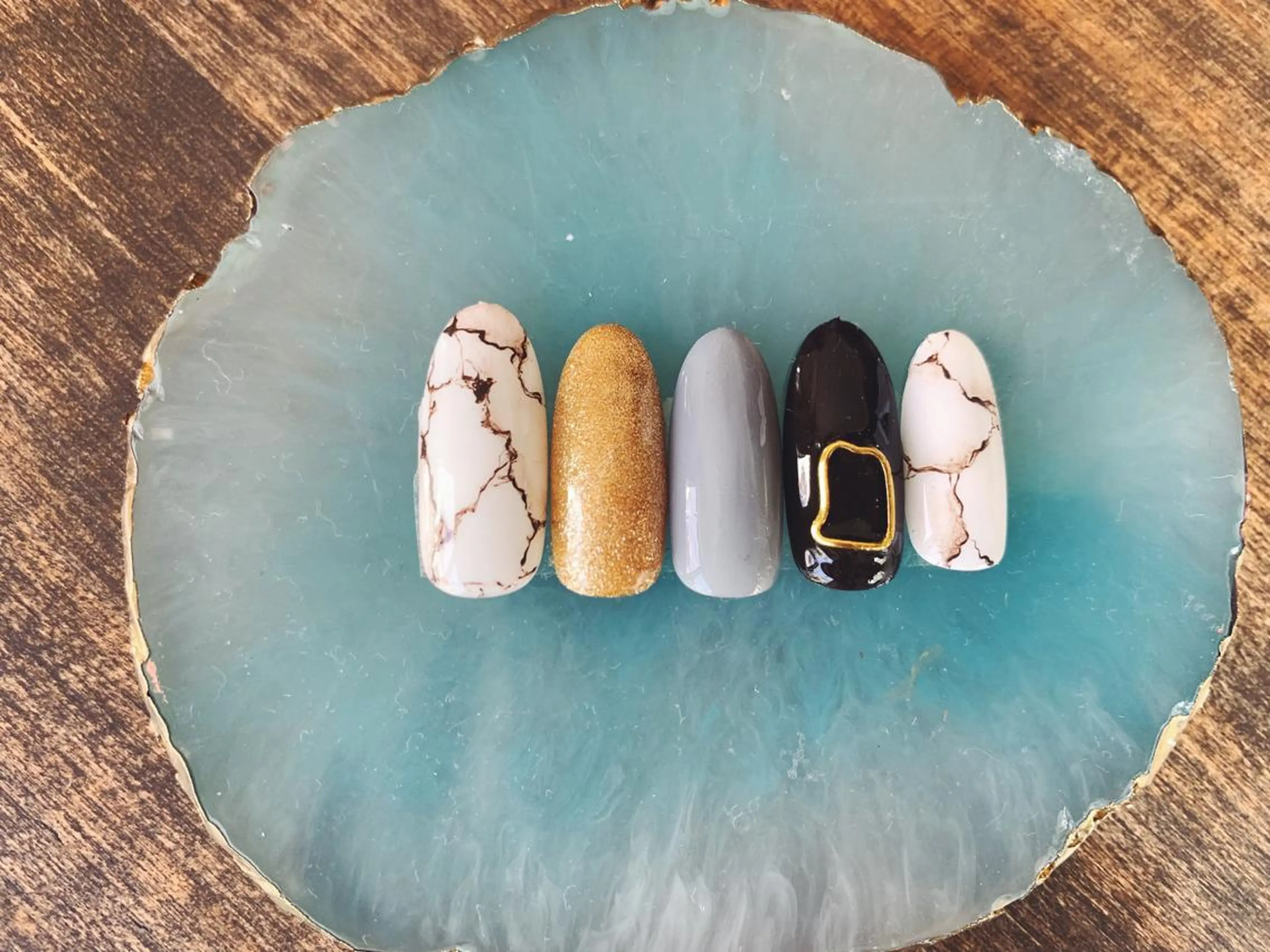 ネイル Nail's  Cecile所属・Cecile Rieのネイルデザイン