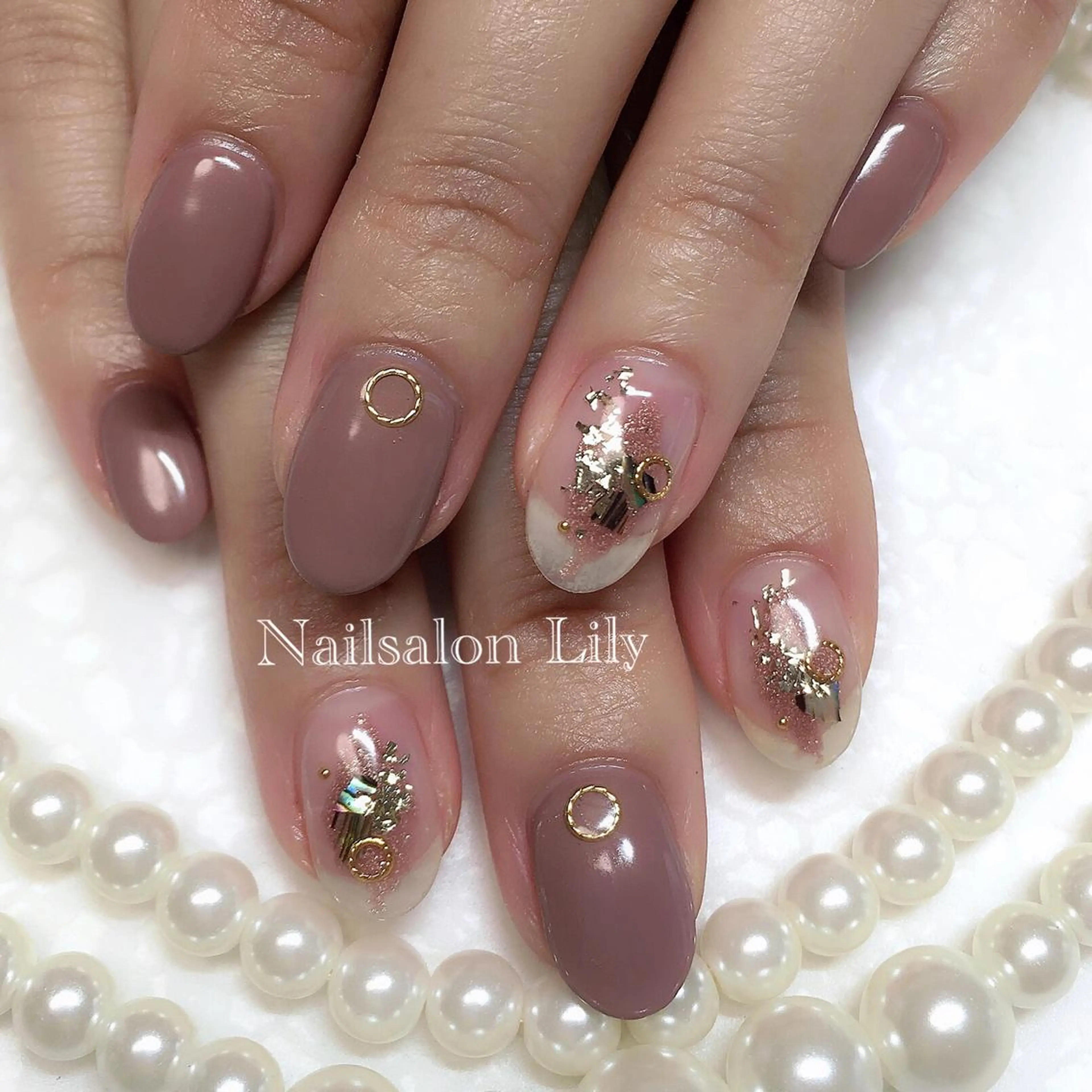ネイル ニュアンスネイル Lily*nail 🌻Mii🌻のネイルデザイン