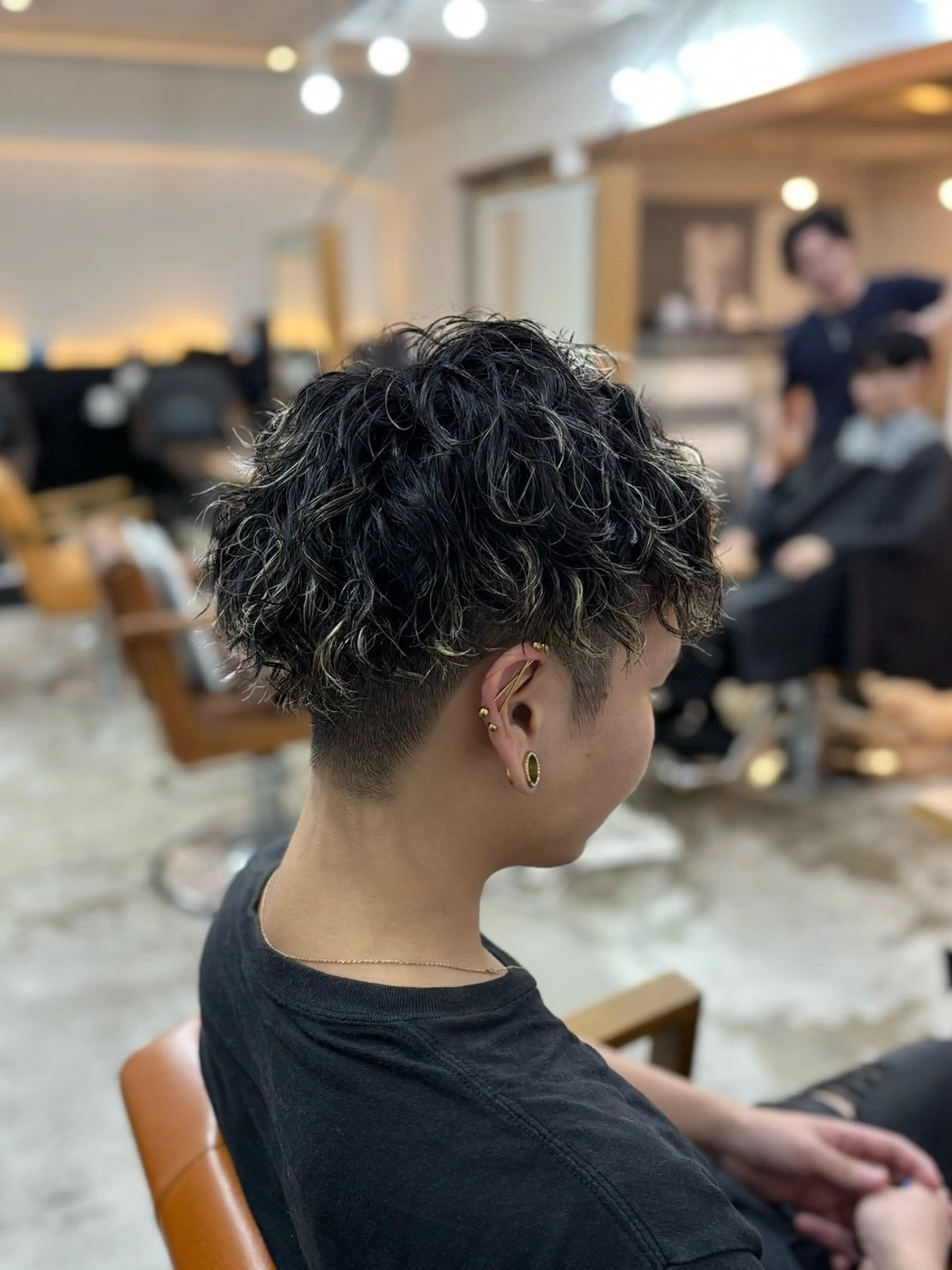 パーマ 金子 千登のヘアスタイル