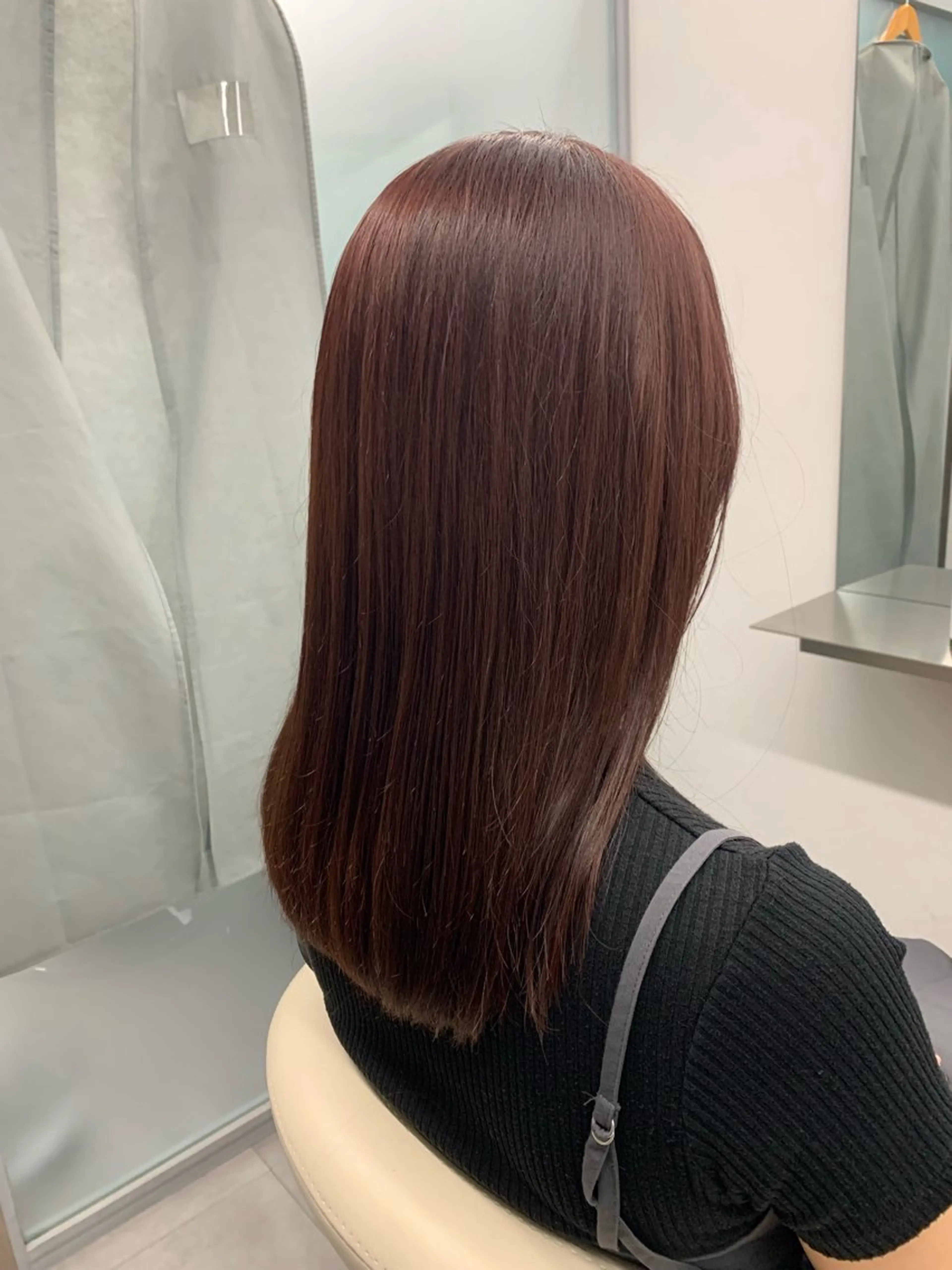 カラー ハイトーン /愛子のヘアスタイル