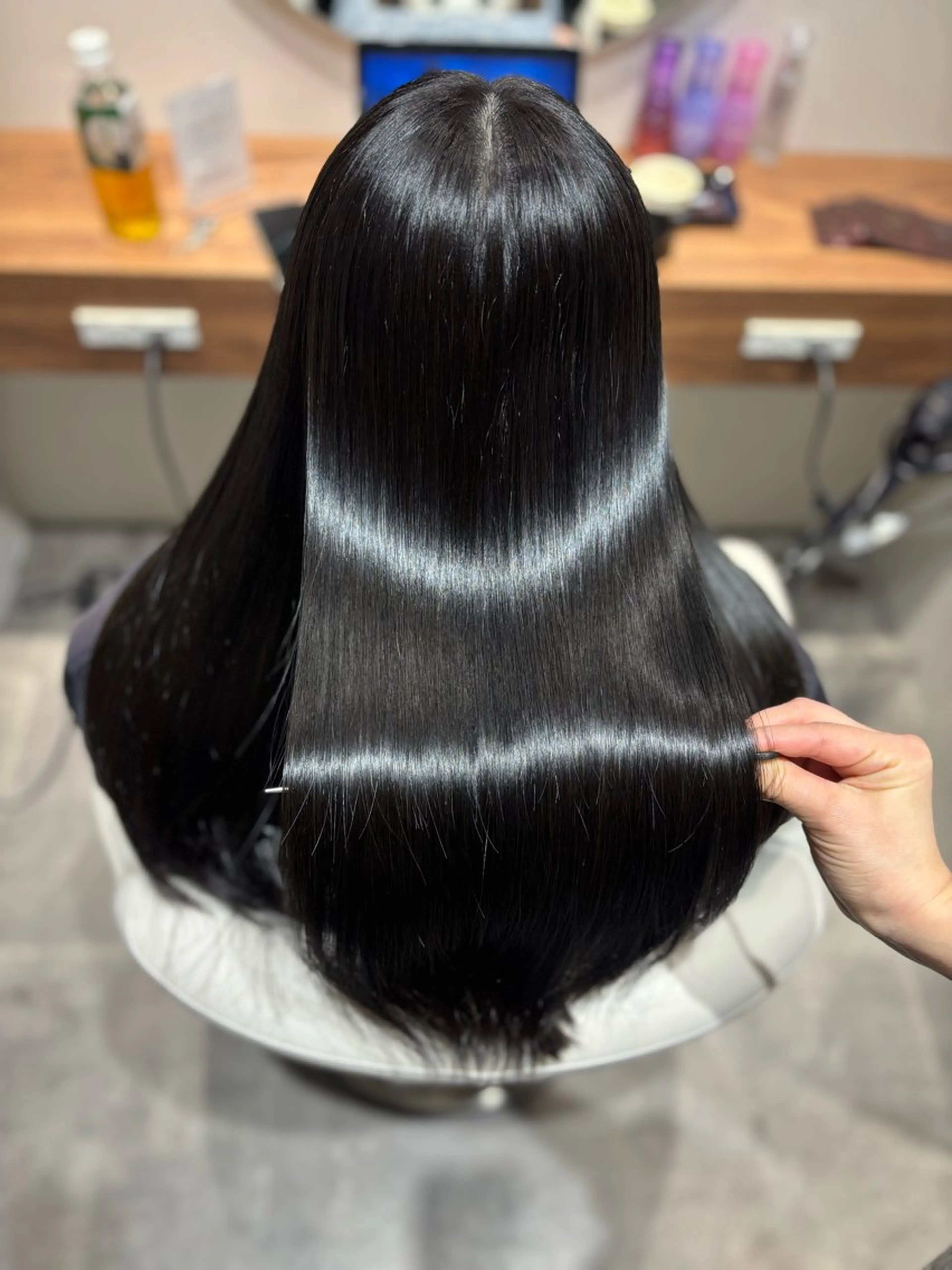 ロング カット ヘアカラー トリートメント 美髪ヘア 🤍erikaのヘアスタイル