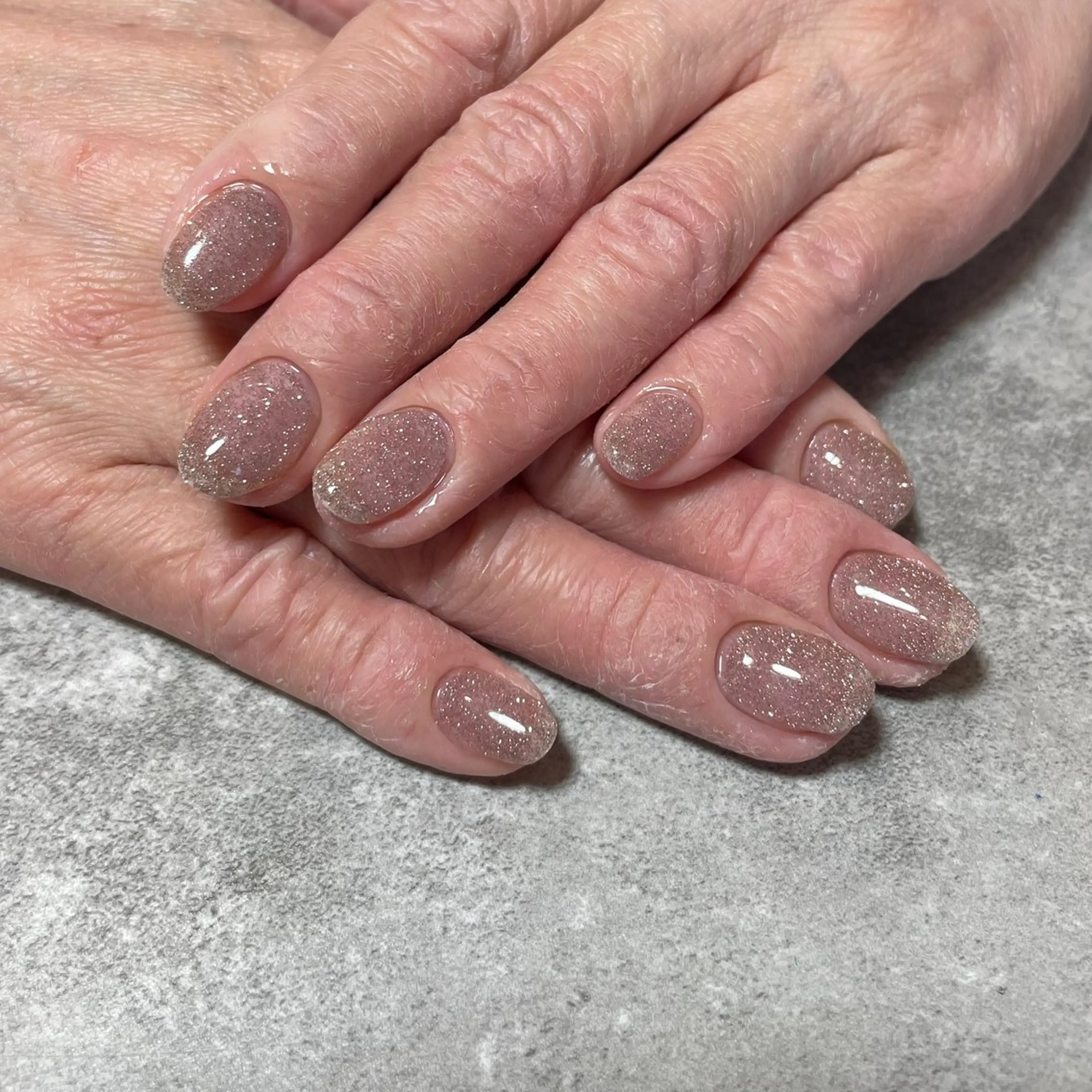 ネイル ラメ(グリッター) ワンカラーネイル ハンドネイル SunBrown Mireiのネイルデザイン