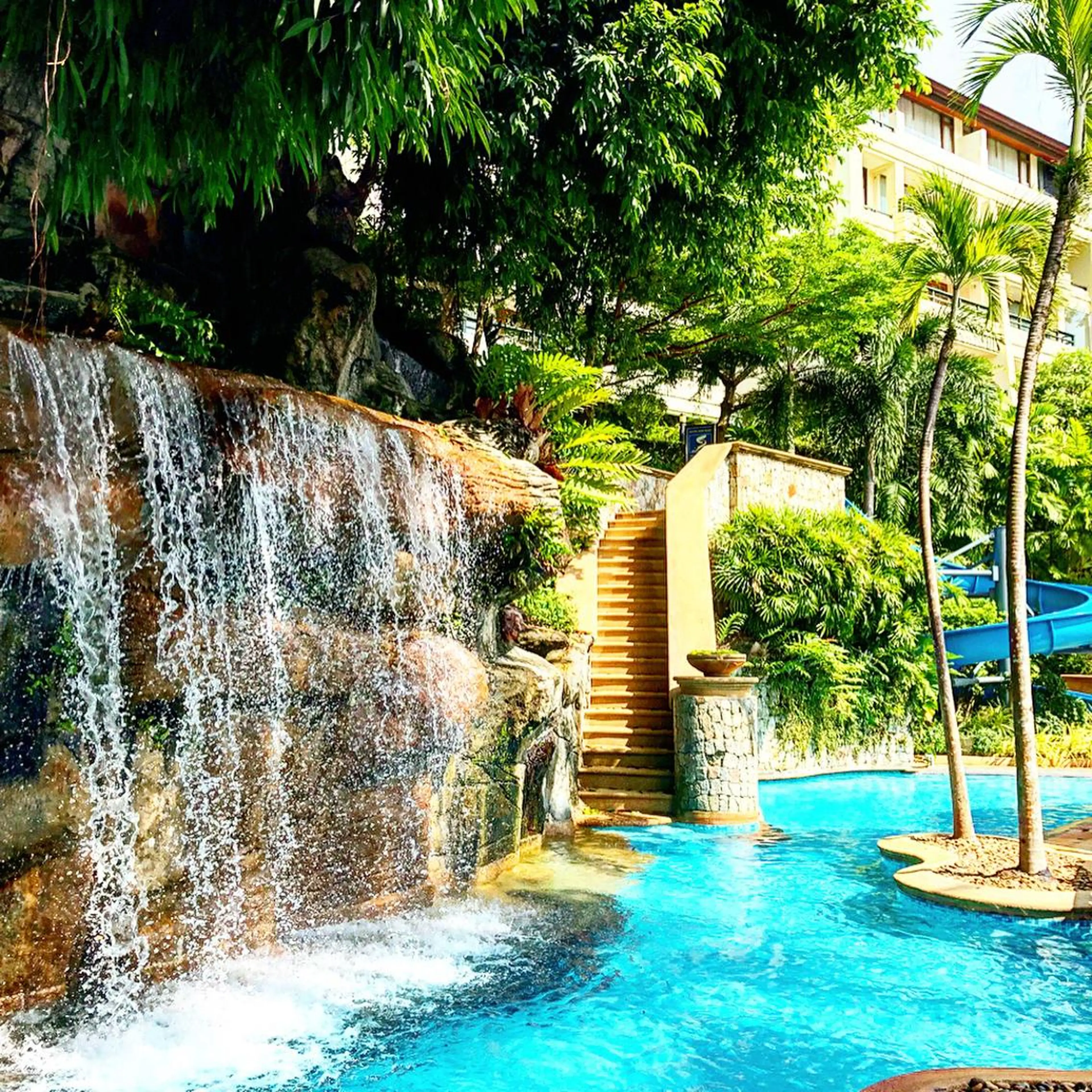 小濱 秀人のヘアスタイル