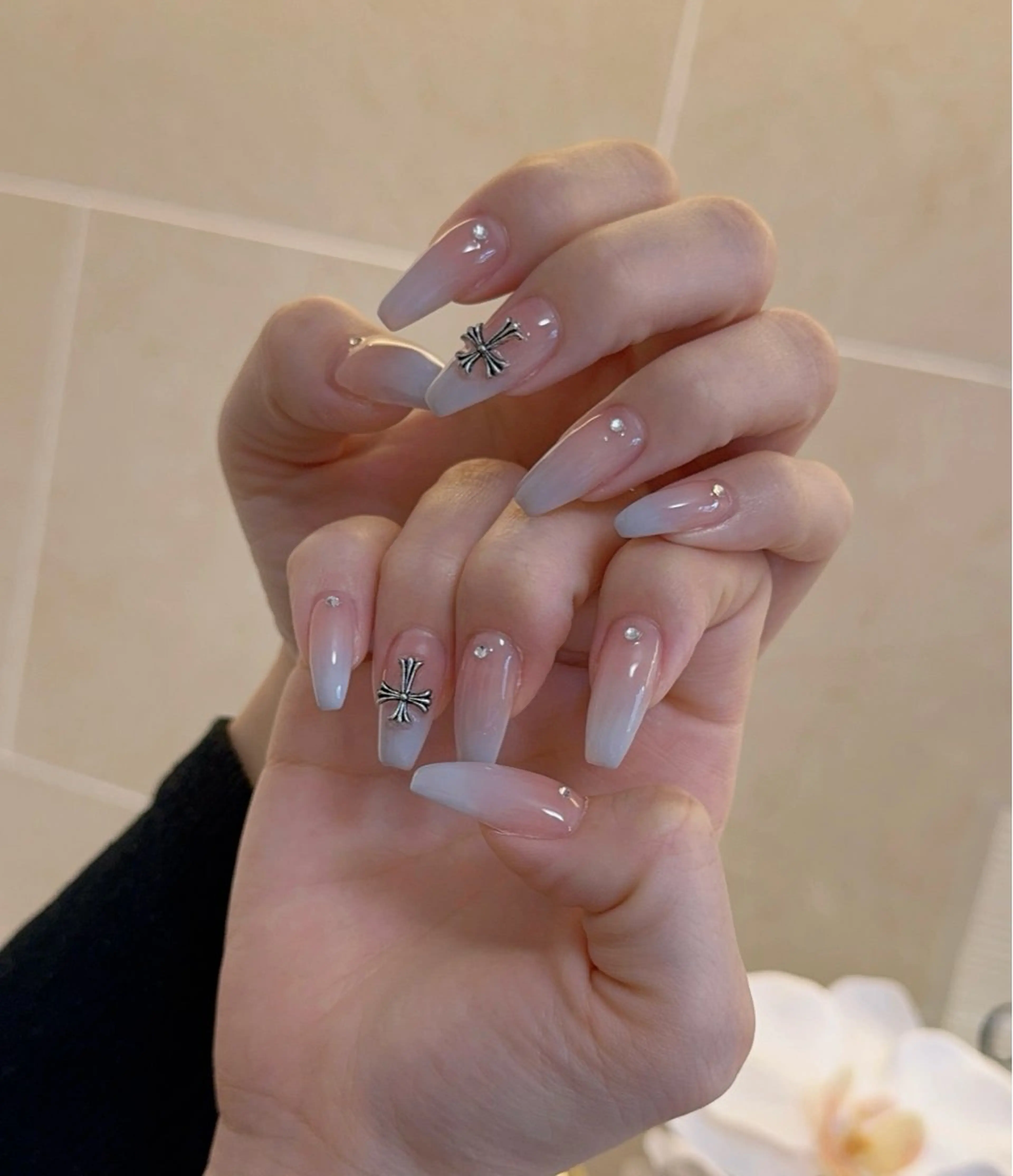 ネイル グラデーション ワンホンネイル nailsalon ChuColaのネイルデザイン