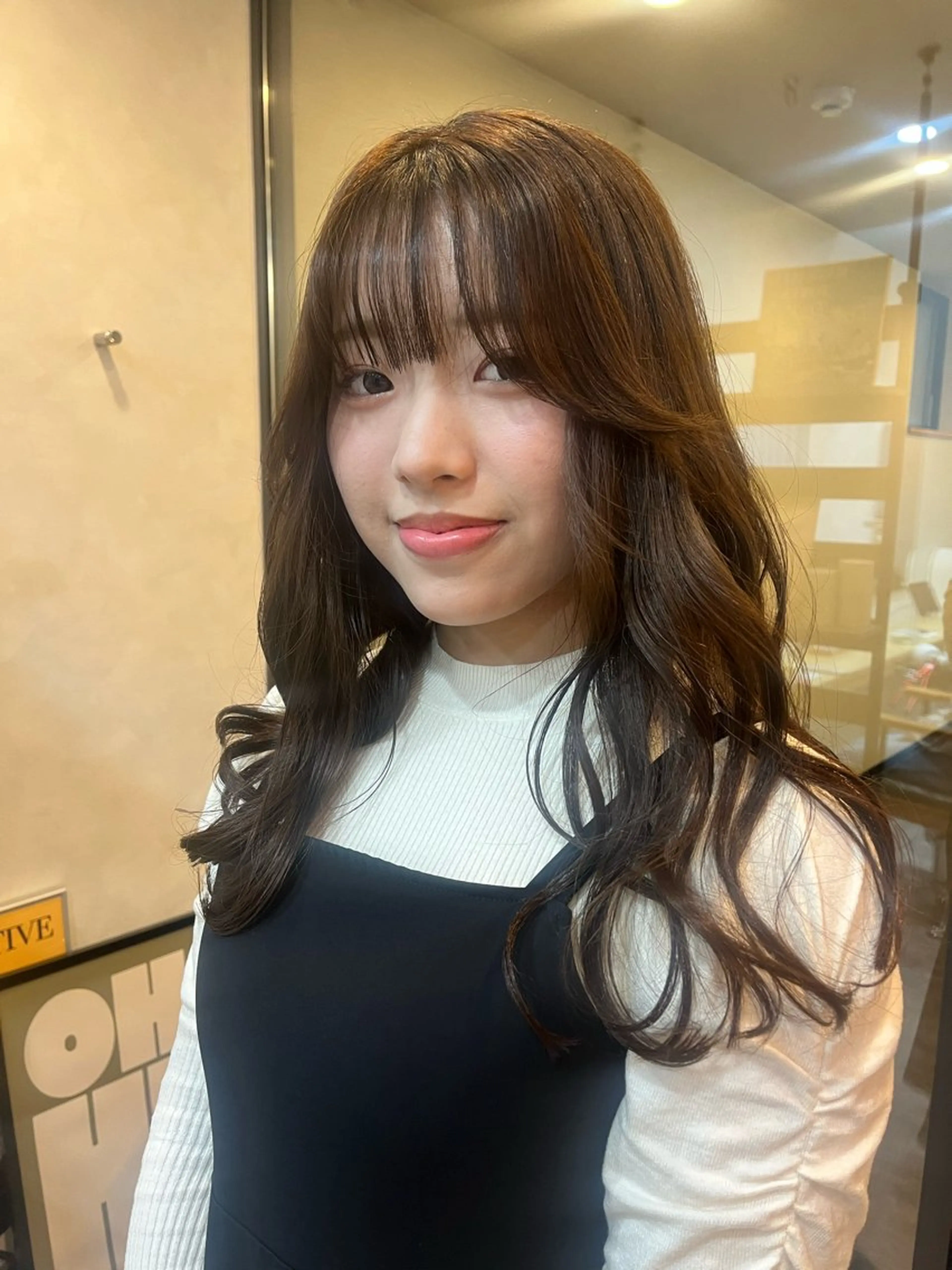 ロング カラー グレージュ オリーブグレージュ オリーブグレー カット ヘアカラー トリートメント レイヤー/暖色/ 髪質改善/永礼芳果のヘアスタイル