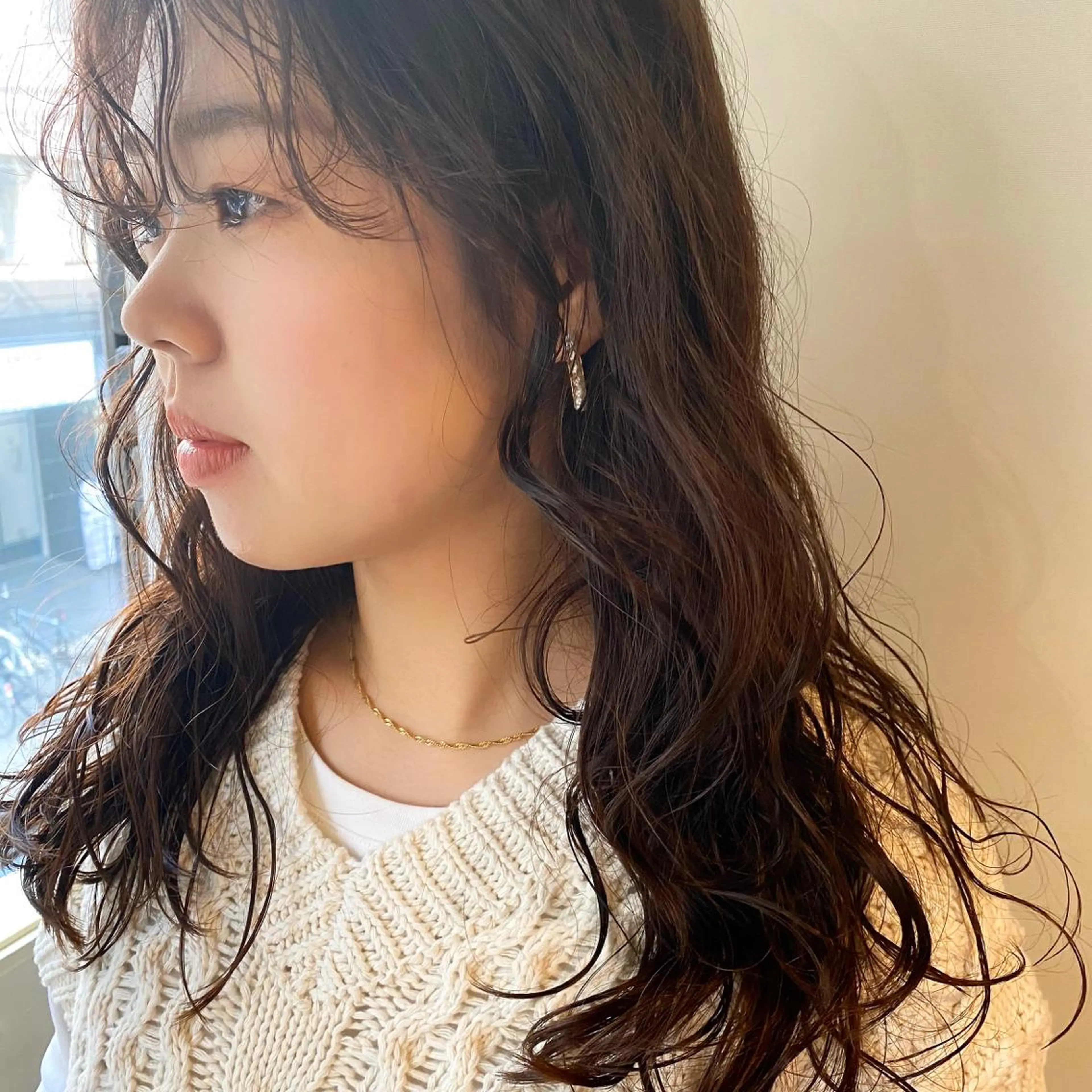 ミディアム カラー パーマ ヘアアレンジ ミディアムパーマ 撮影モデル募集 🦋soemikaのヘアスタイル