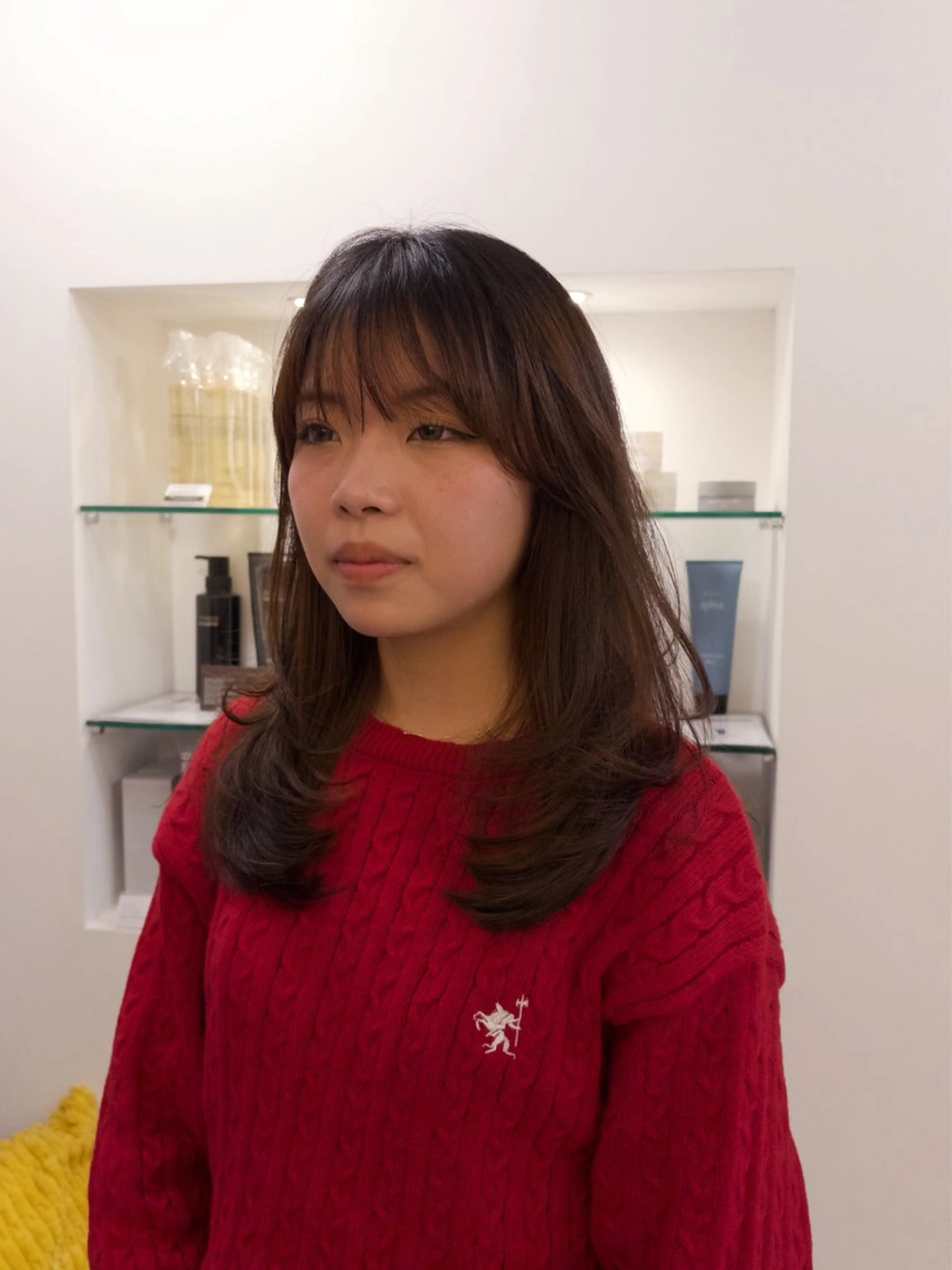 セミロング 🌞アオキ サキ💫のヘアスタイル