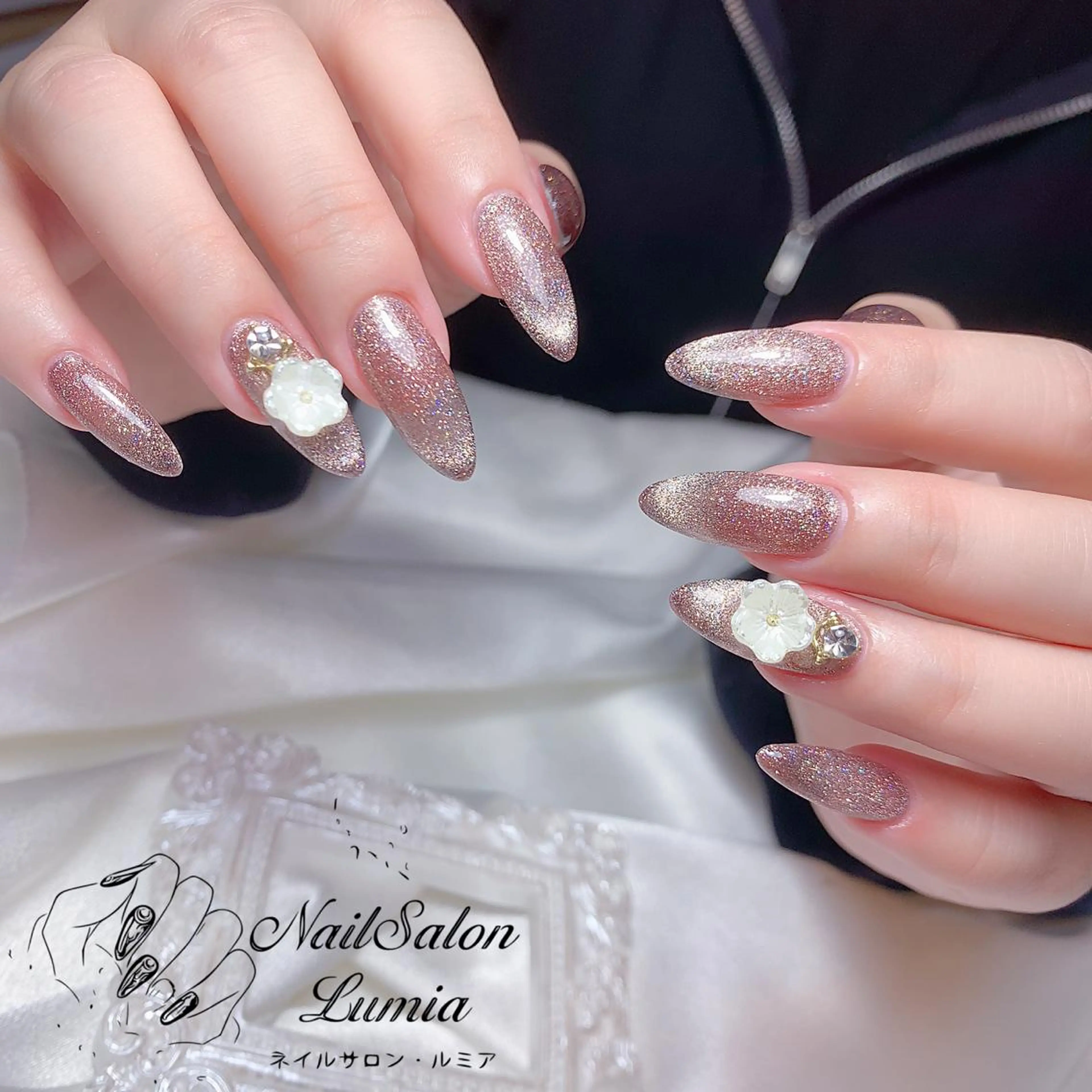 ネイル ハンドネイル ネイルサロン ルミア Lumia 店長のネイルデザイン