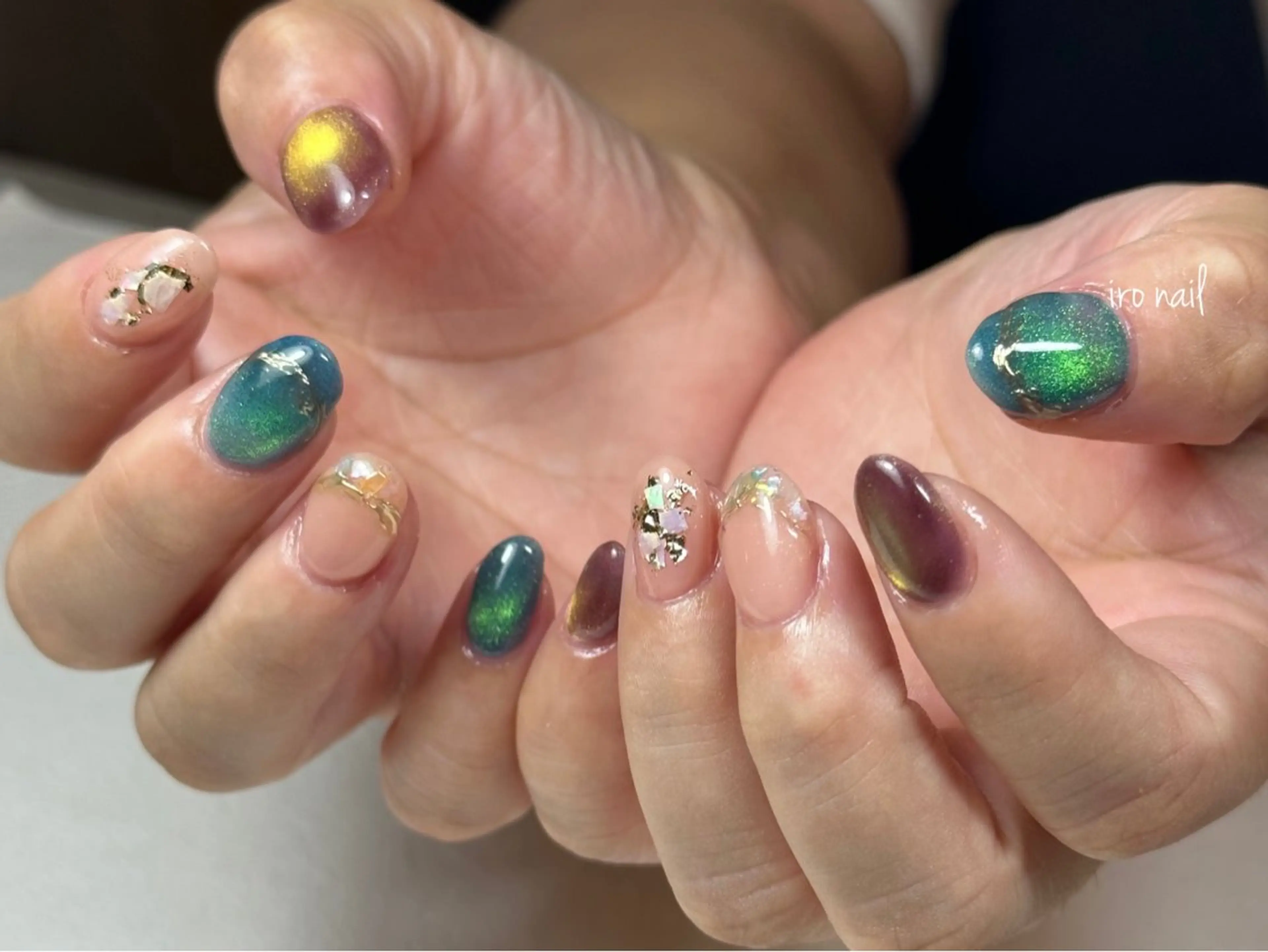 ネイル ironail -イロネイル-のネイルデザイン