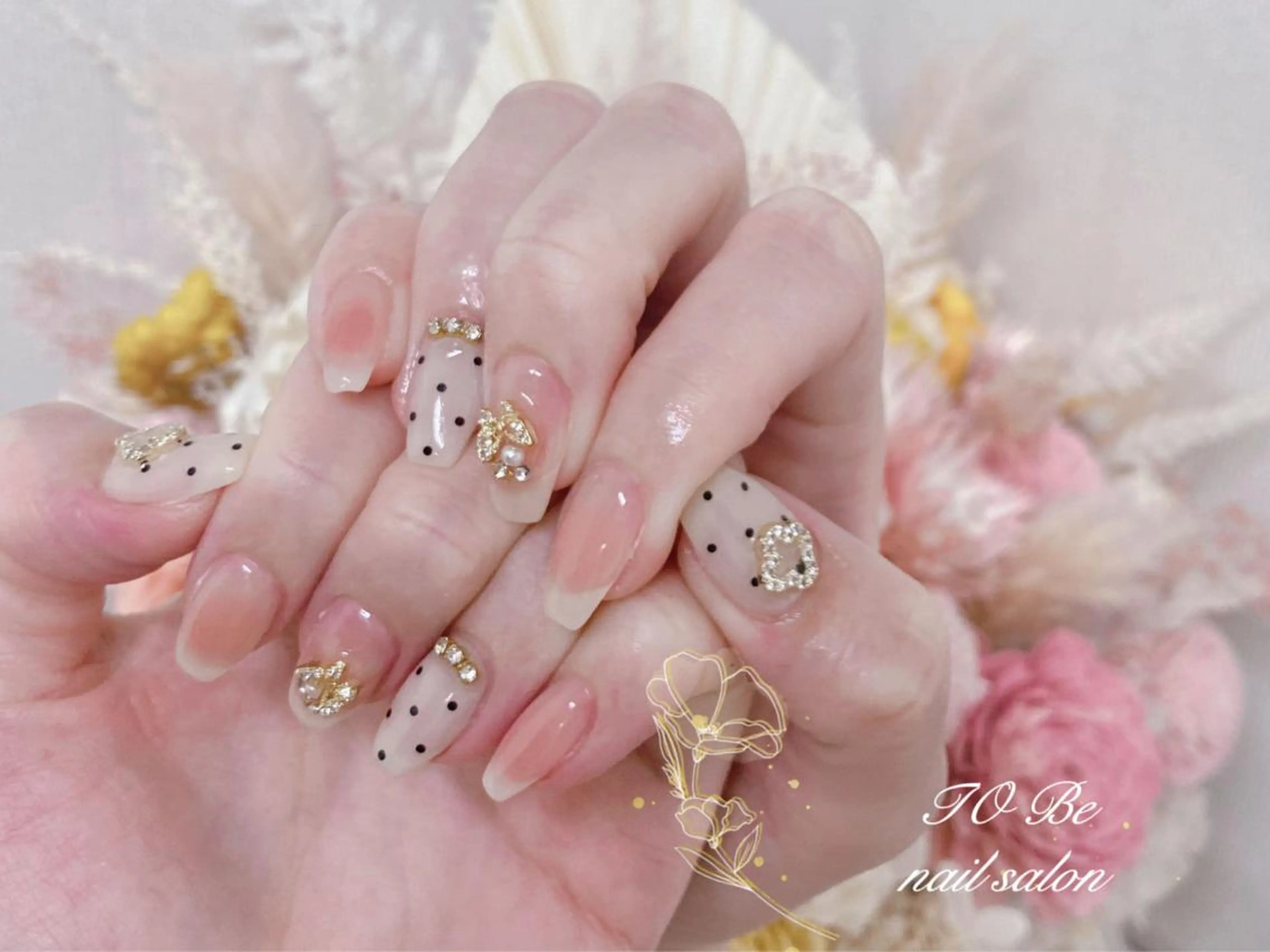 ネイル Nail Salon To Beのネイルデザイン