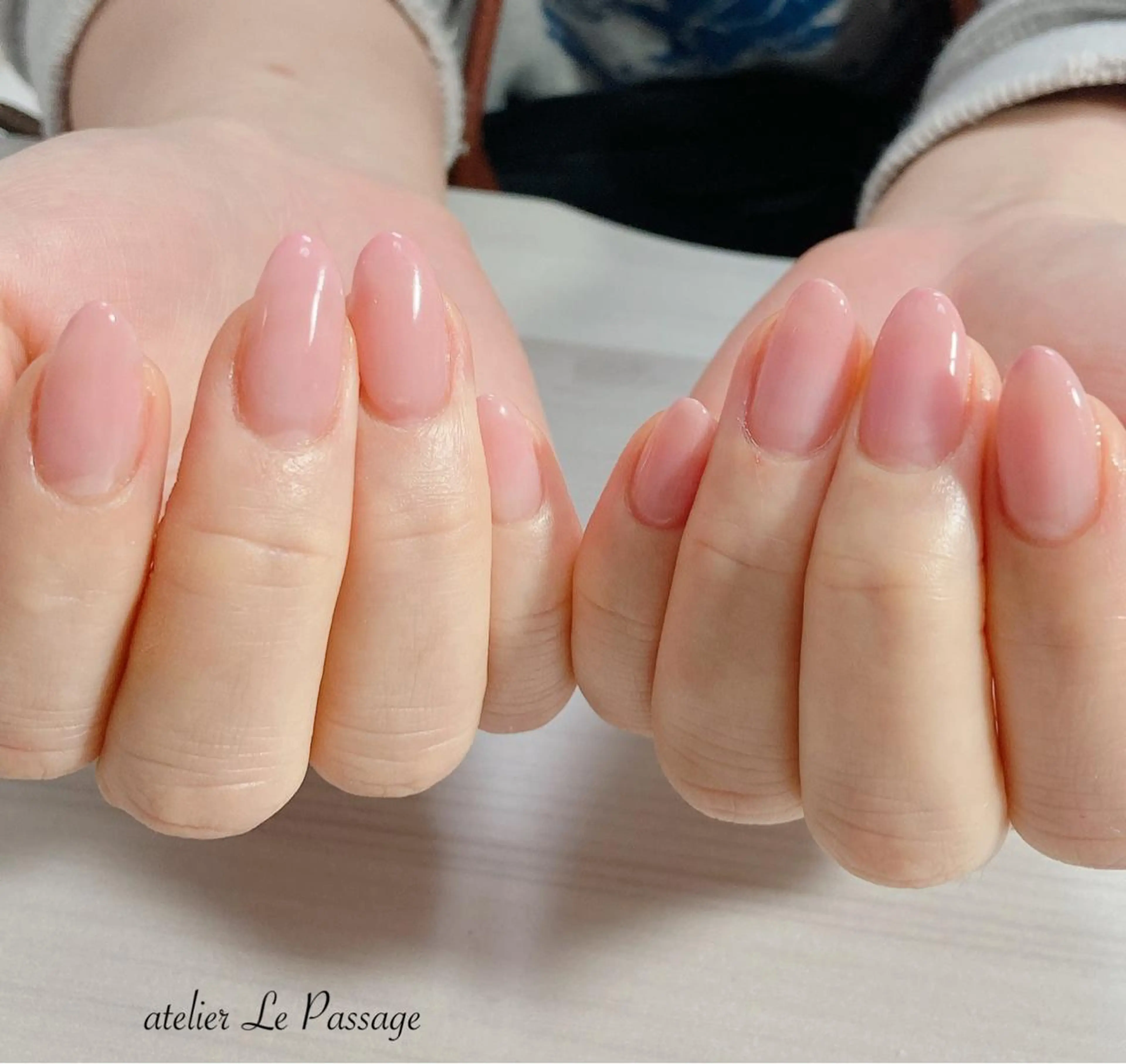 ネイル 桜ネイル ジェルネイル ラメ(グリッター) オフィスネイル ワンカラーネイル h nakatsukaのネイルデザイン