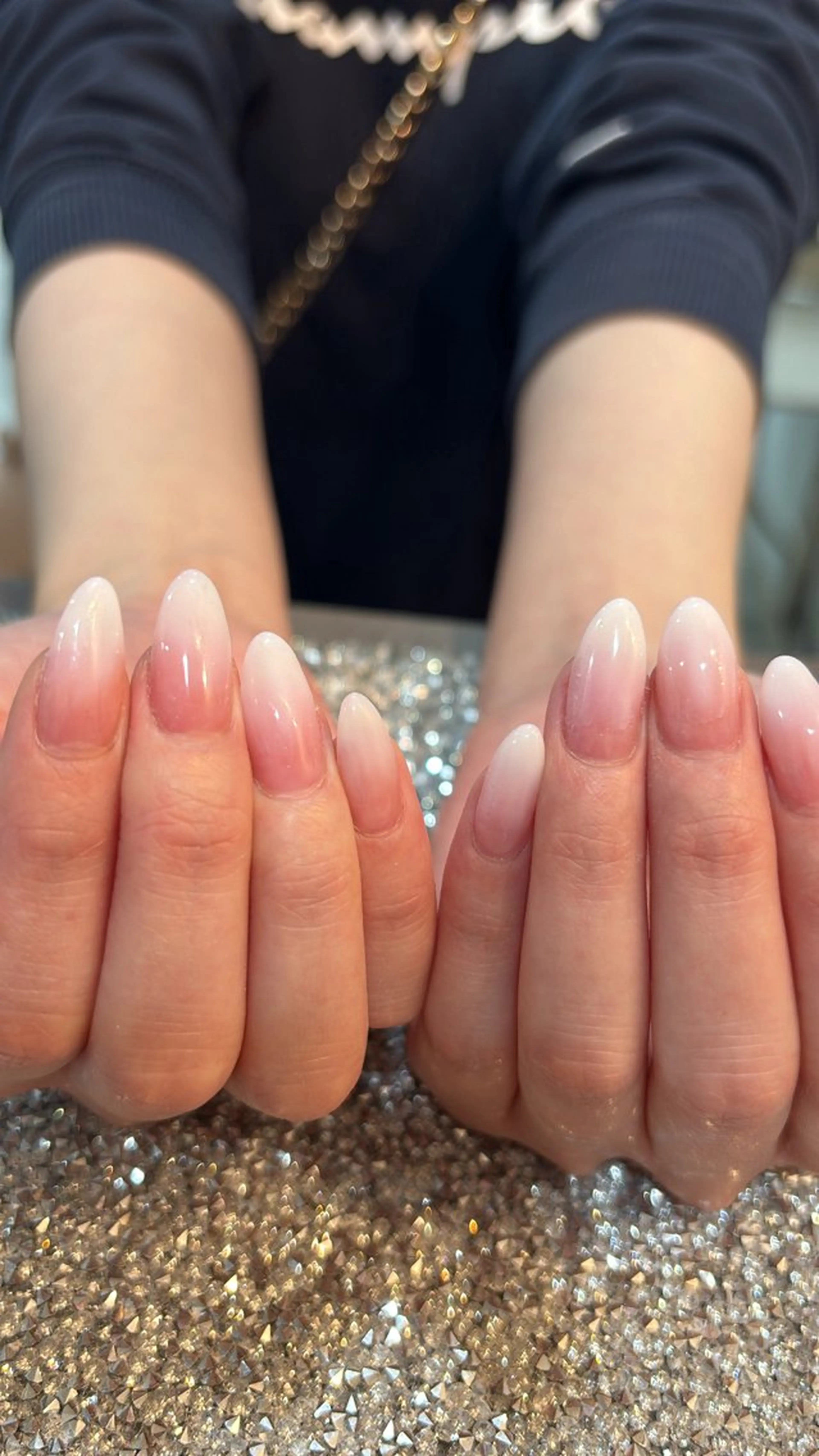 ネイル クリアネイル グラデーション ピンク ホワイト ハンドネイル 鶴橋wooone nail.rieのネイルデザイン