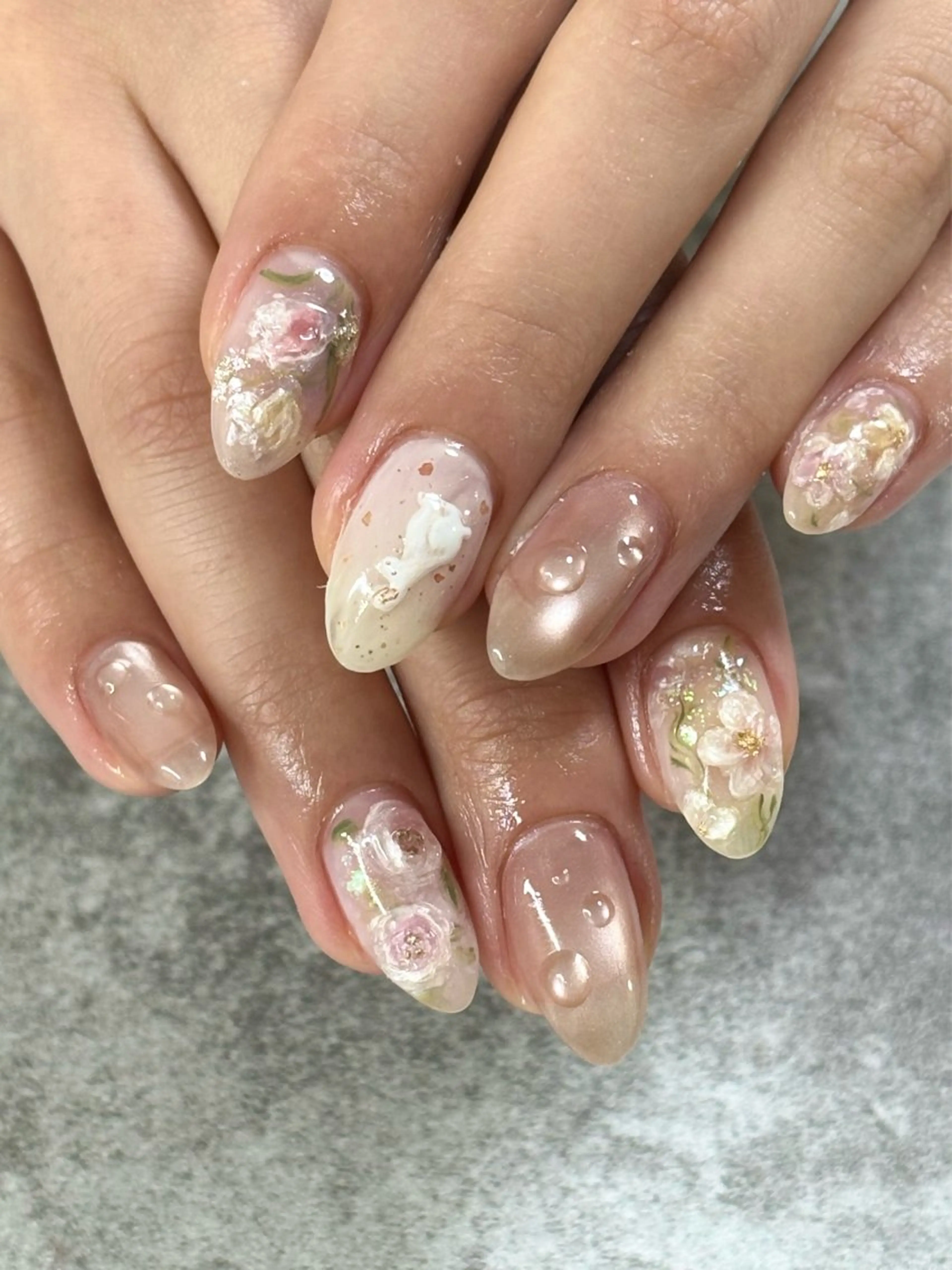 ネイル ハンドネイル FIORITURA Maikoのネイルデザイン