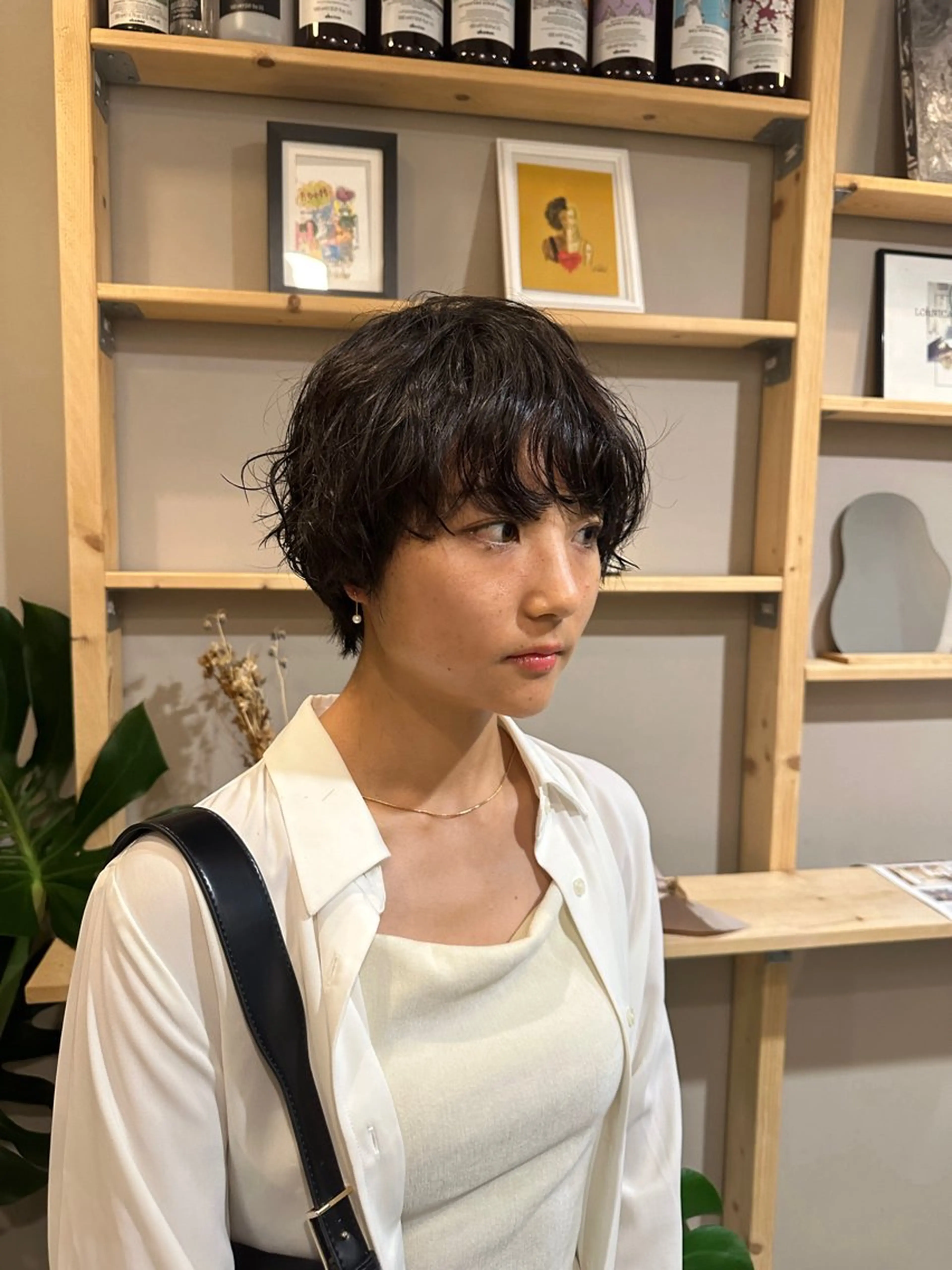 ショート ショートヘア カット パーマ トリートメント Bonheur 銀座並木通り店所属・金ウンス 髪質改善カラーのヘアスタイル