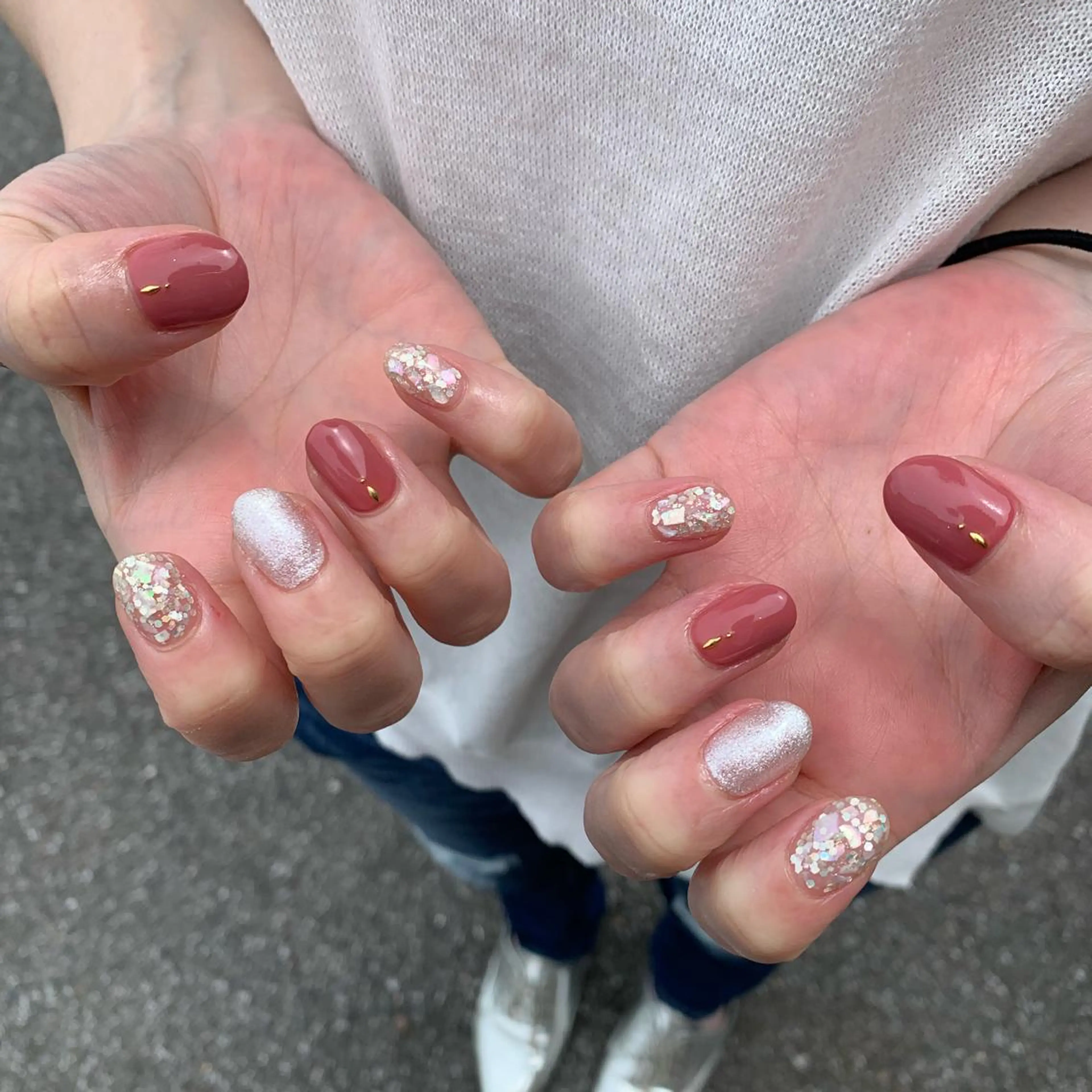 ネイル ハンドネイル 佐藤 穂乃香のネイルデザイン