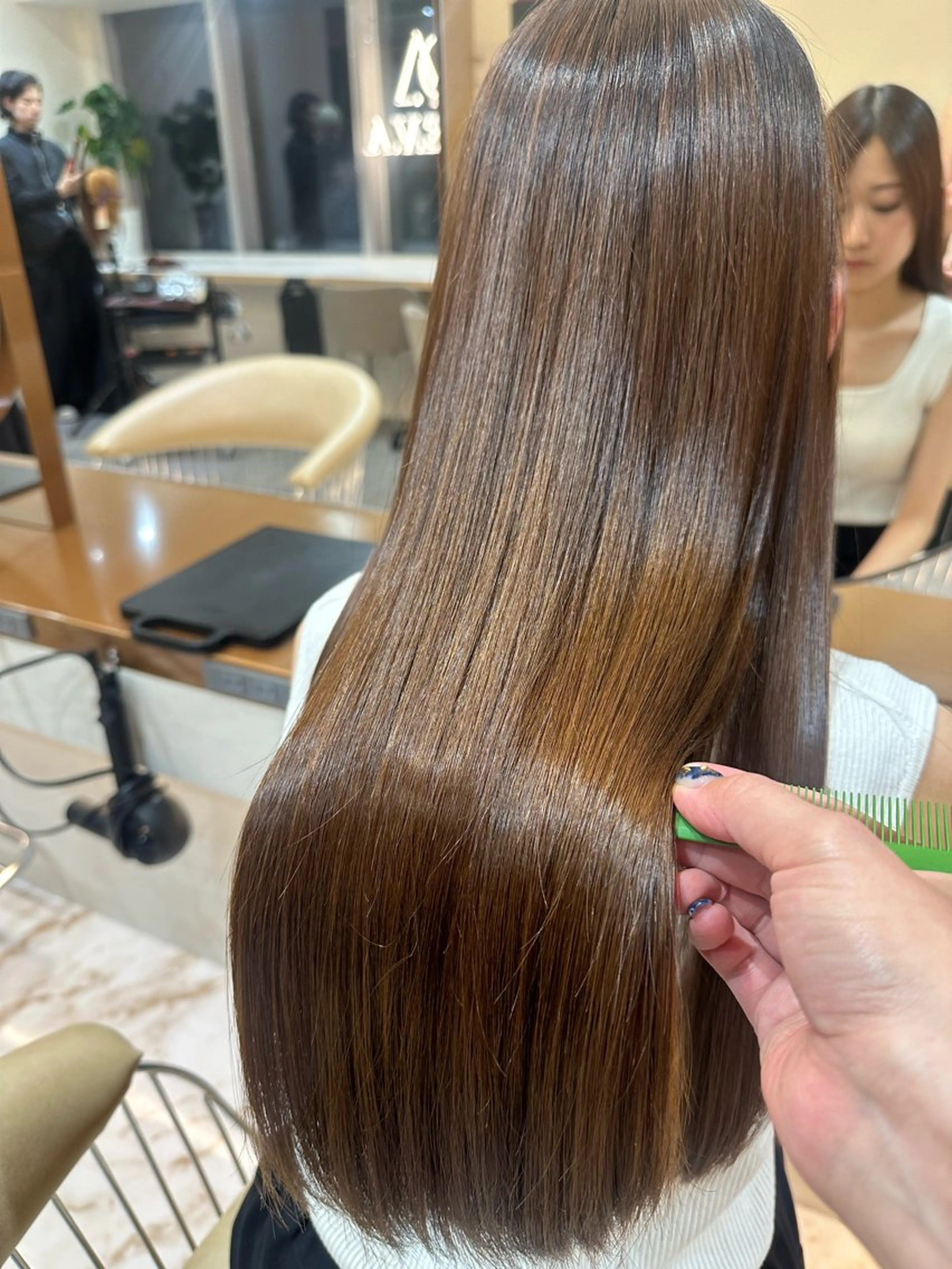 ロング AYAKA 下北沢suuのヘアスタイル