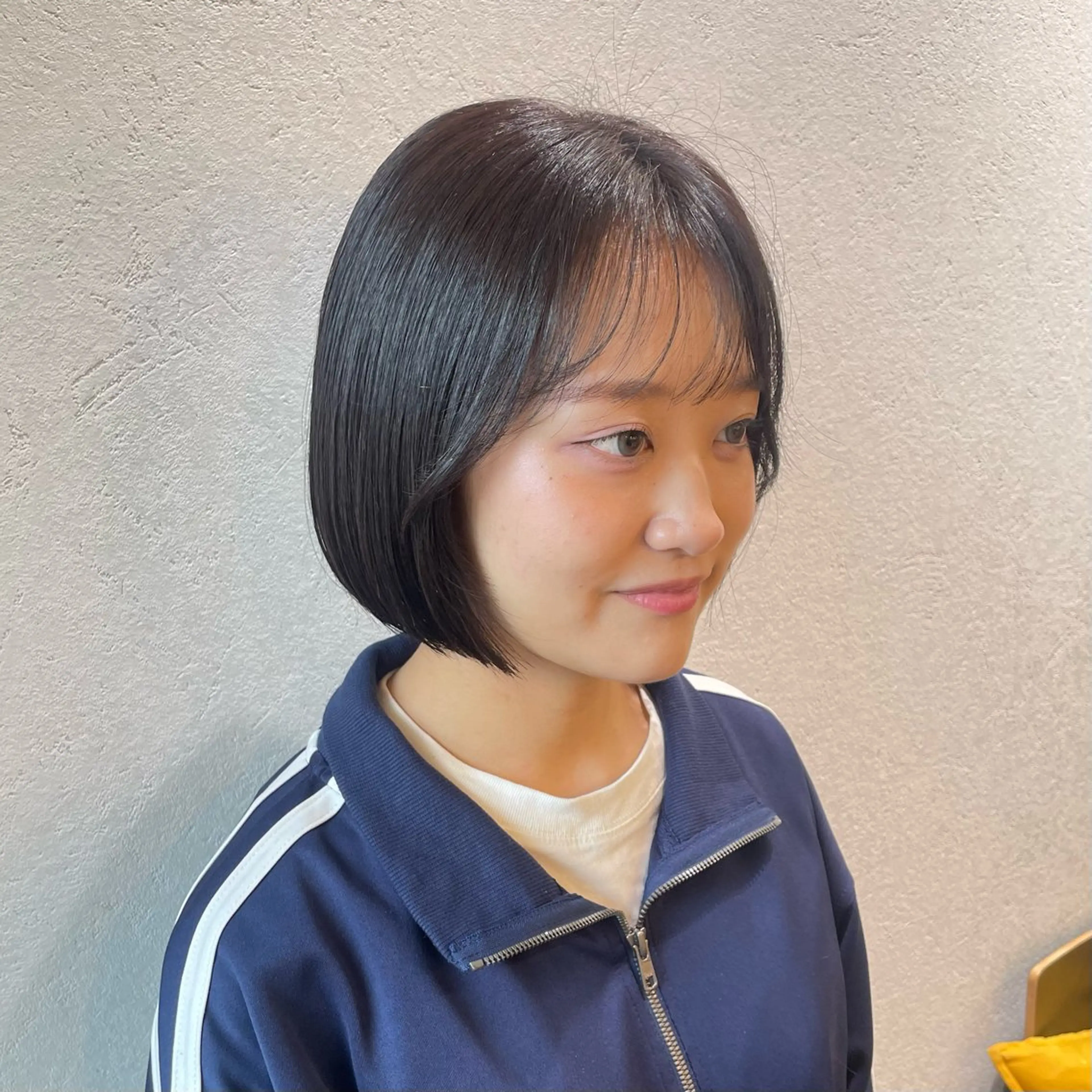 ショート ボブ シースルーバング カット 艶カラー🪡髪質改善 アレンジ🎀airiのヘアスタイル