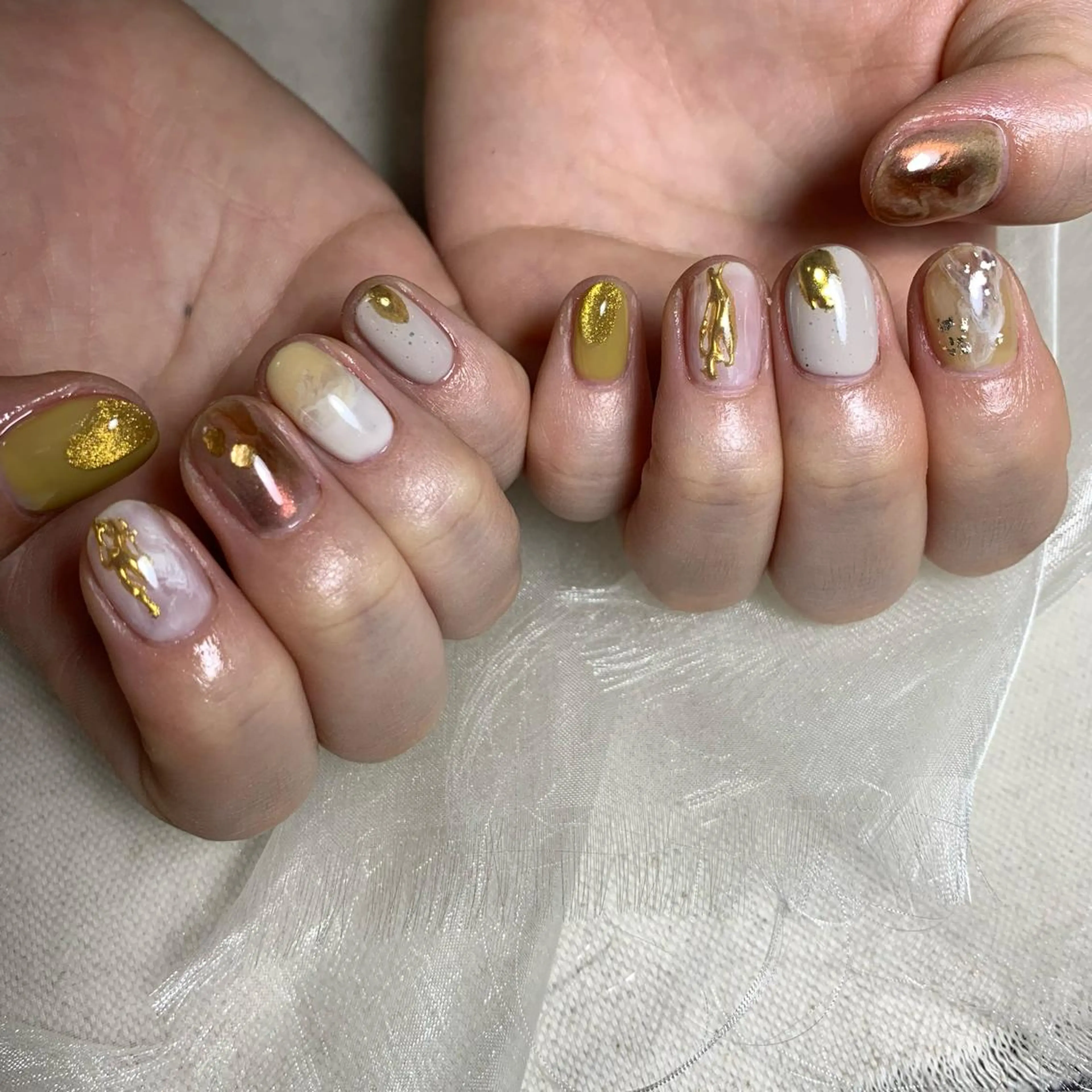 ネイル ハンドネイル repos~ルポ~所属・里見 麗のネイルデザイン