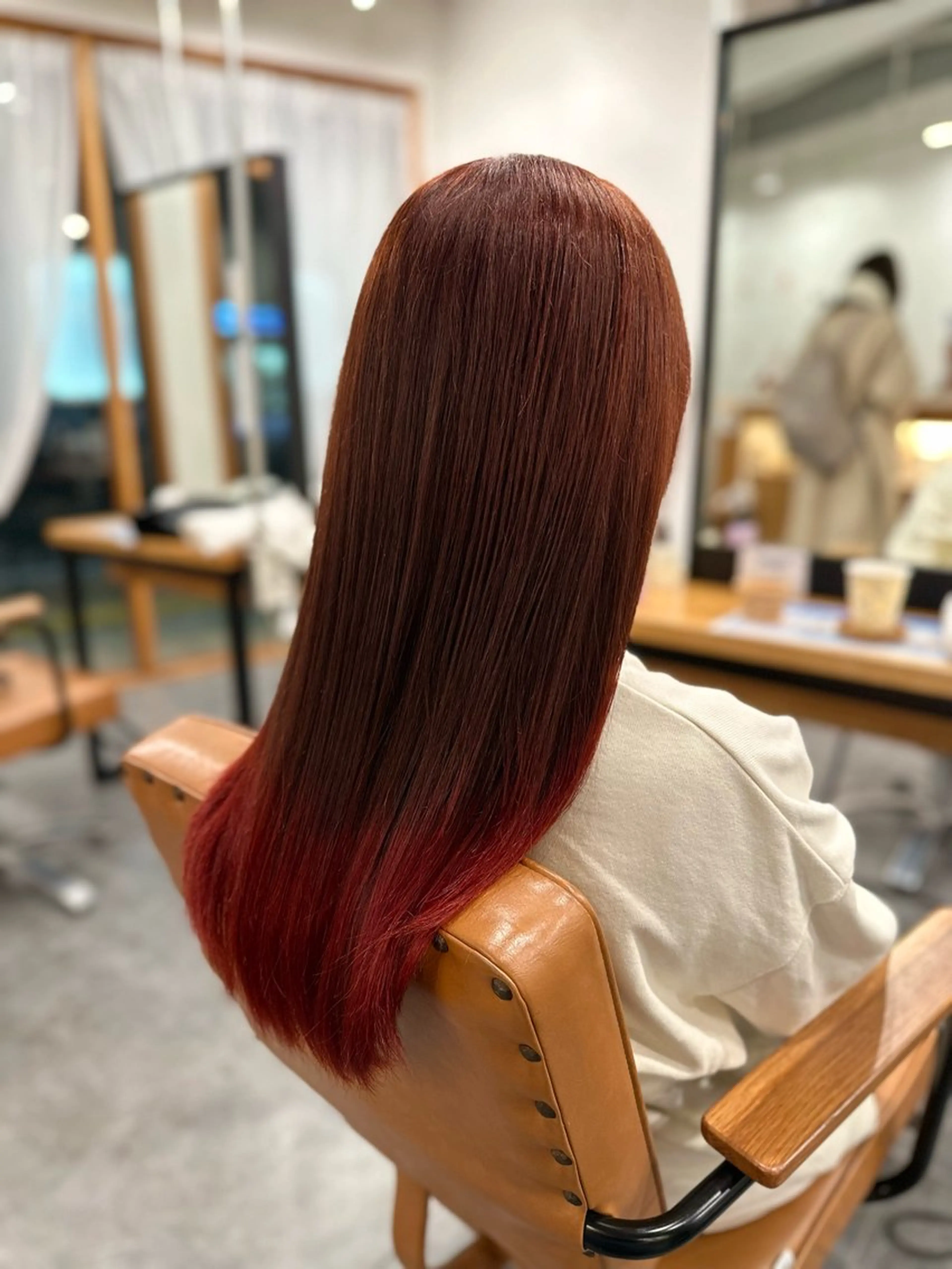ロング カラー ボルドーカラー ブラウンカラー グラデーションカラー レッドカラー レッドブラウン ヘアカラー トリートメント 特殊カラー特化 ✂️SHIAN フジのヘアスタイル
