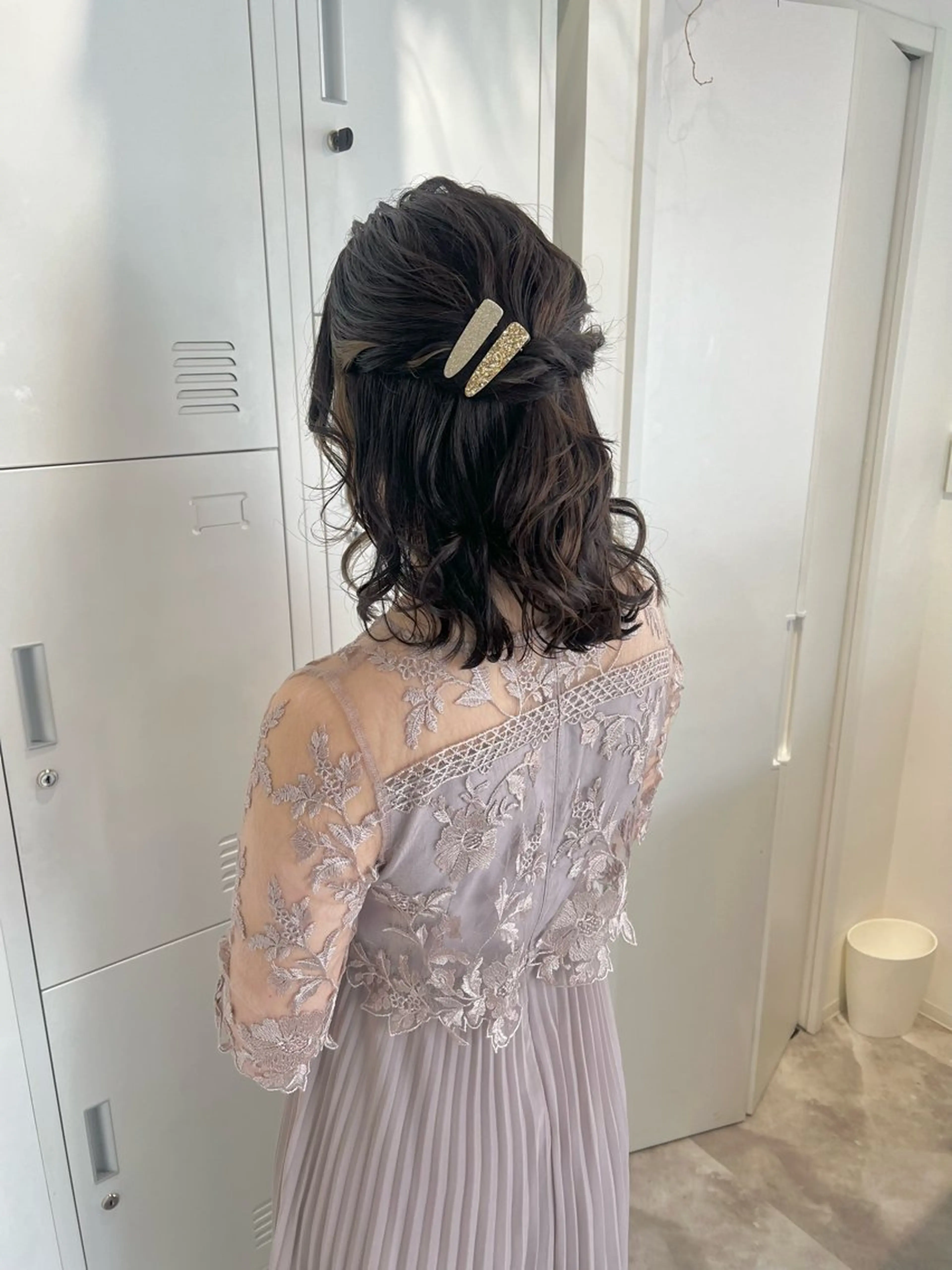 ミディアム ヘアアレンジ ヘアセット 黒阪 なみのヘアスタイル