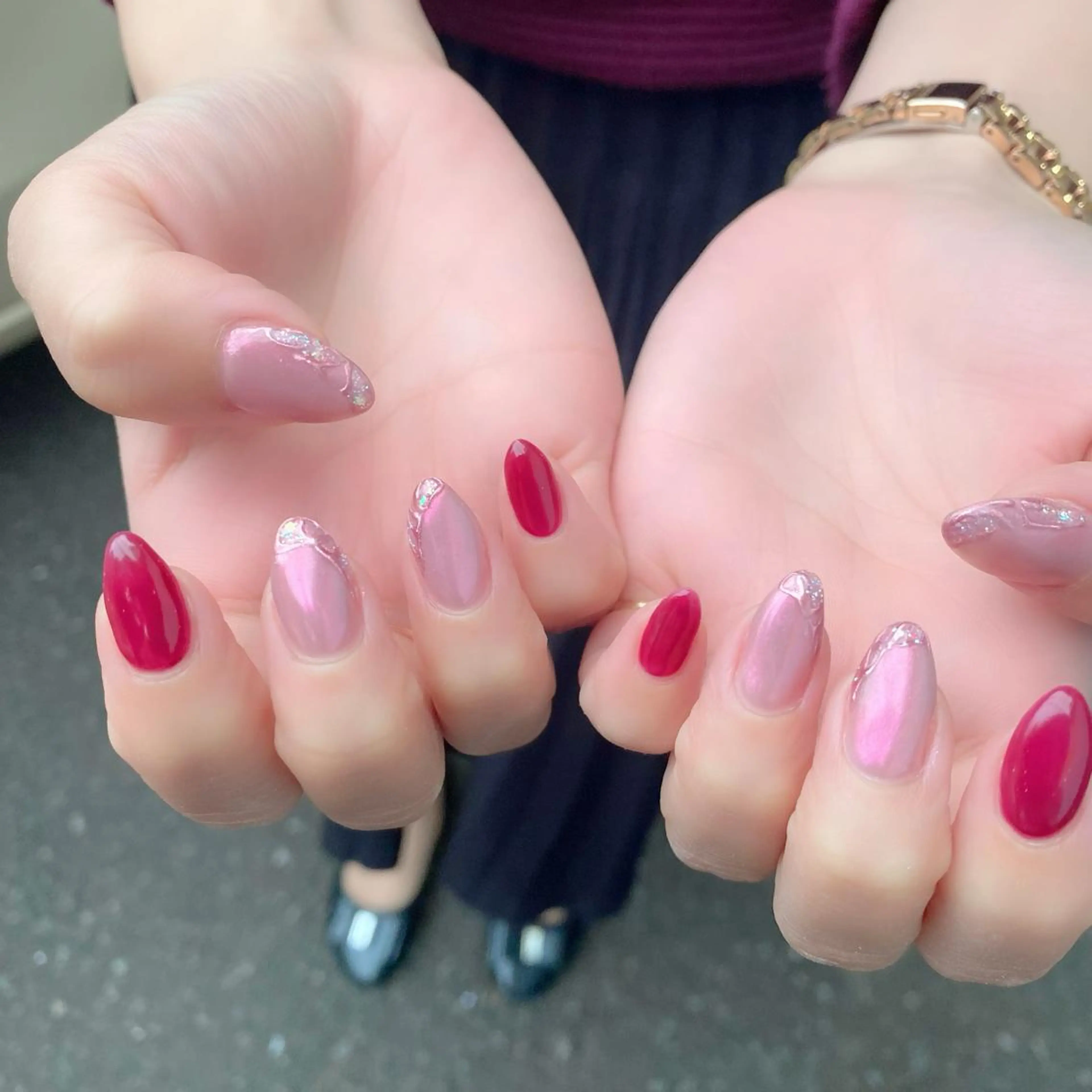 ネイル オーロラネイル ボルドー 氷ネイル・うるうるネイル ミラーネイル Salon Ｋのネイルデザイン