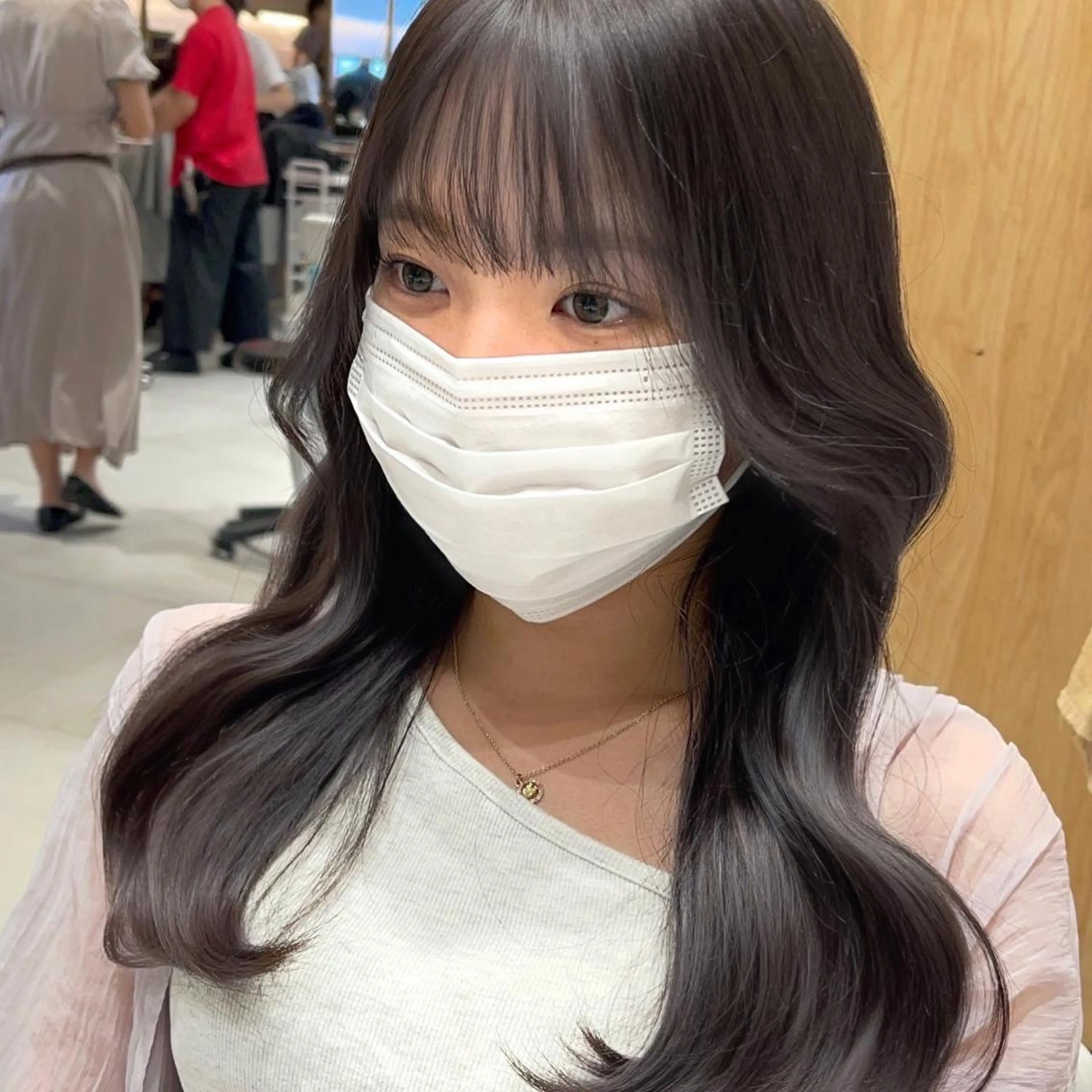 セミロング カラー アディクシーカラー ベージュカラー 透明感カラー イヤリングカラー グレージュ カット トリートメント 顔周り特化/韓国ヘア /レイヤー/吉野幸大のヘアスタイル