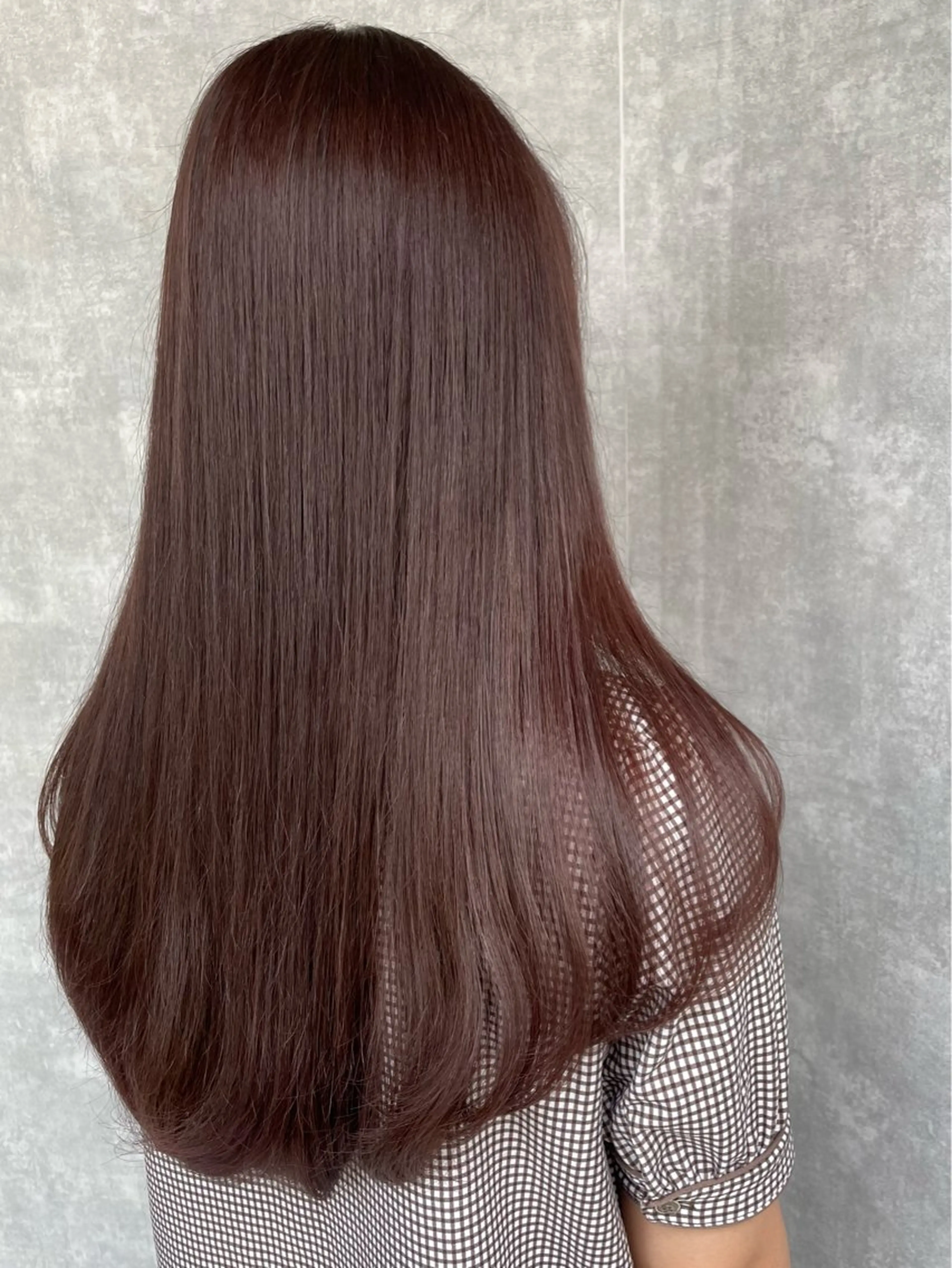 ロング カラー ブラウンカラー ピンクカラー ピンクブラウン カット ヘアカラー トリートメント 【完全個室】髪質改善 暖色カラー/山崎唯奈のヘアスタイル