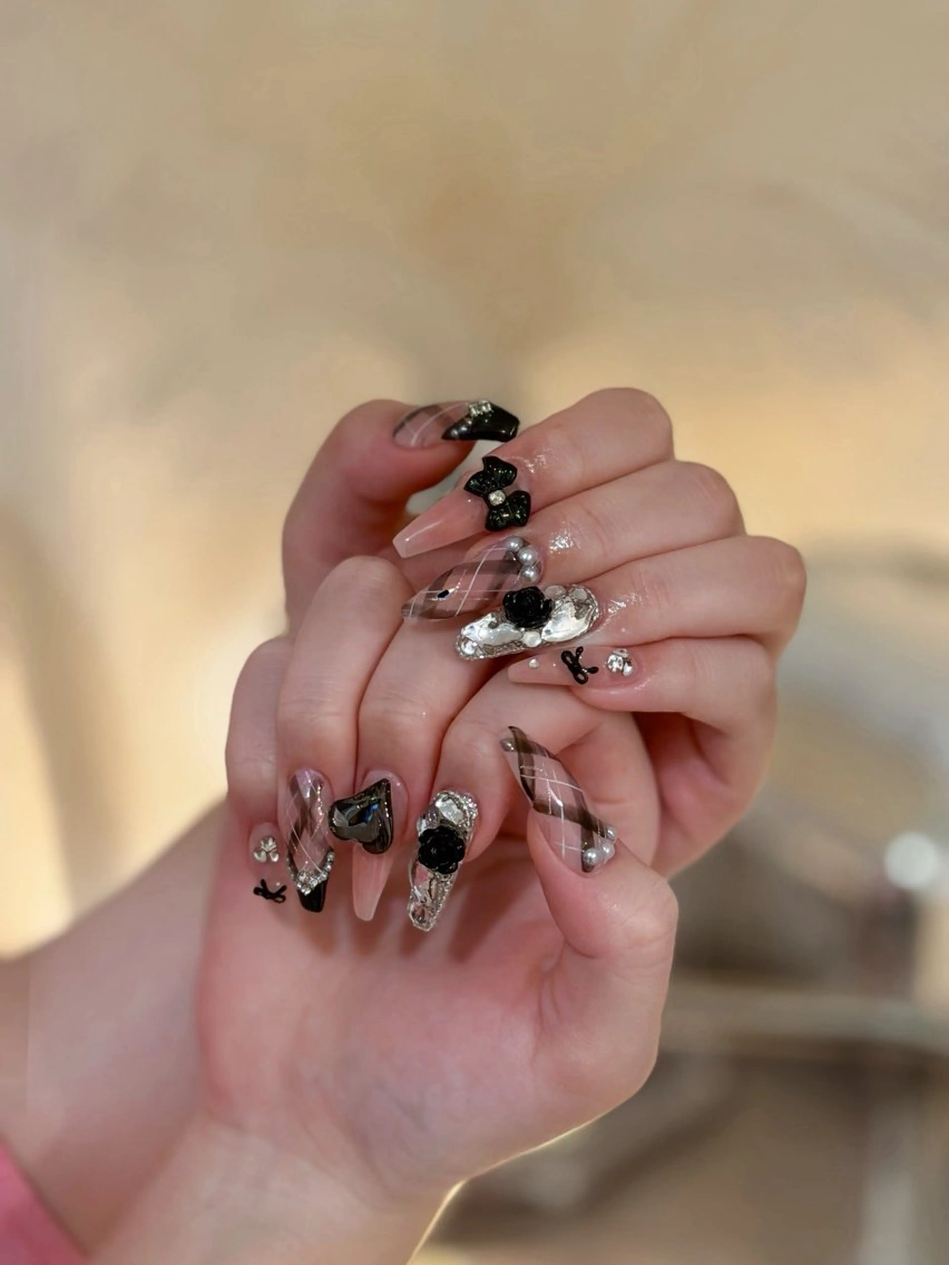 ネイル Ally's Nailのネイルデザイン