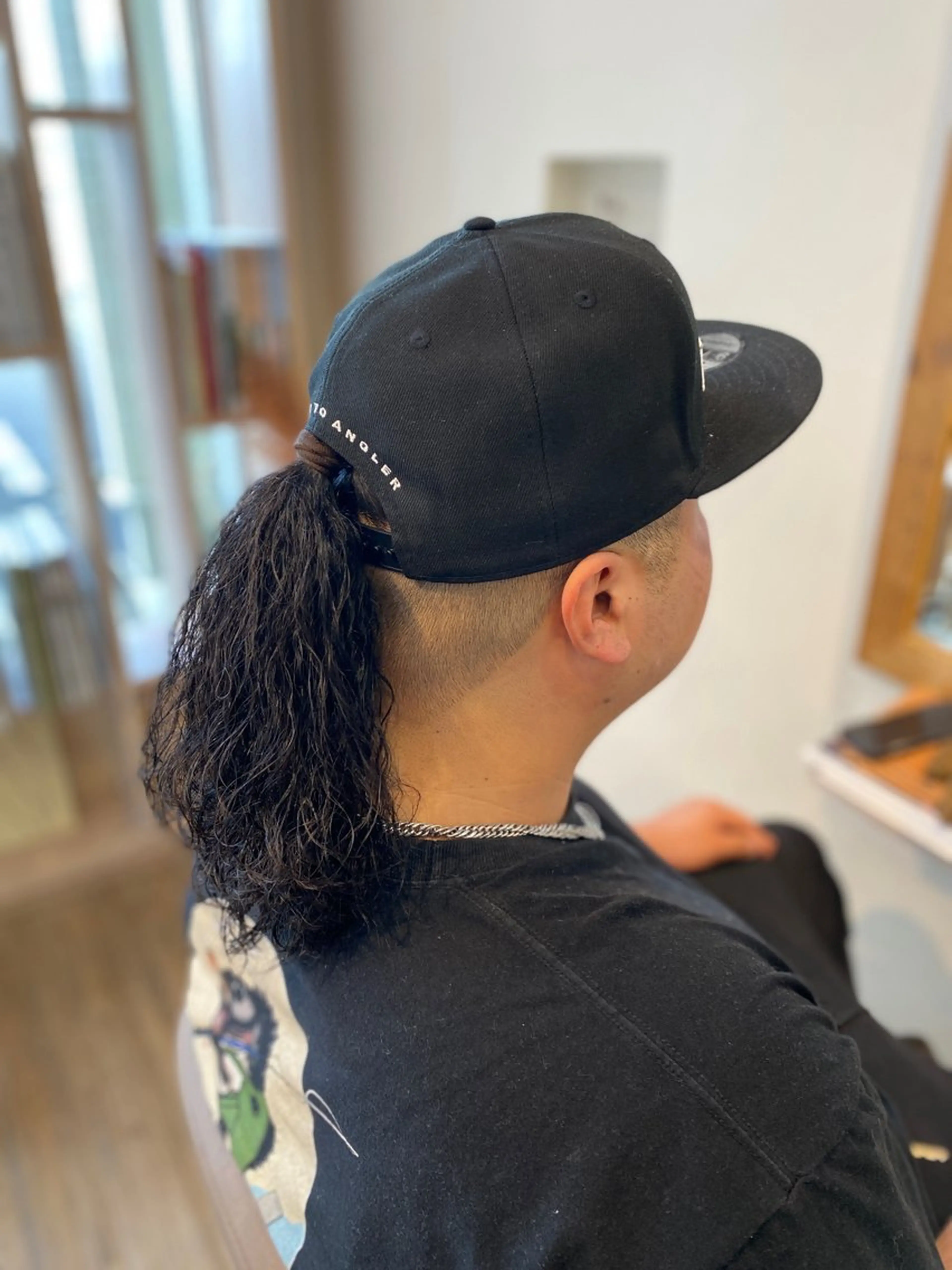 セミロング パーマ メンズ マンバンヘア 安住 千明のマツエク・マツパデザイン