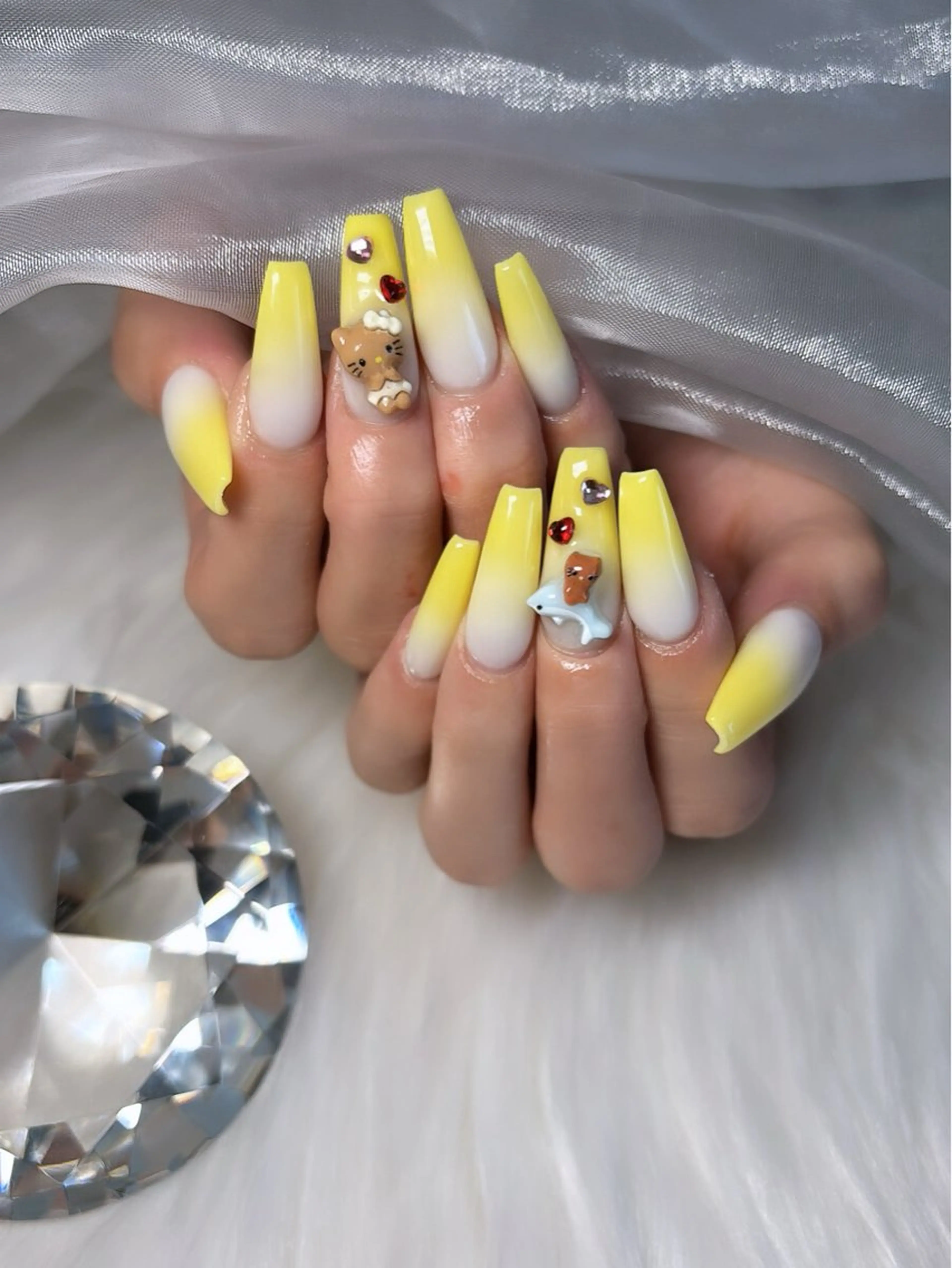 ネイル ハンドネイル salon de belnetta所属・Kayo 💅のネイルデザイン