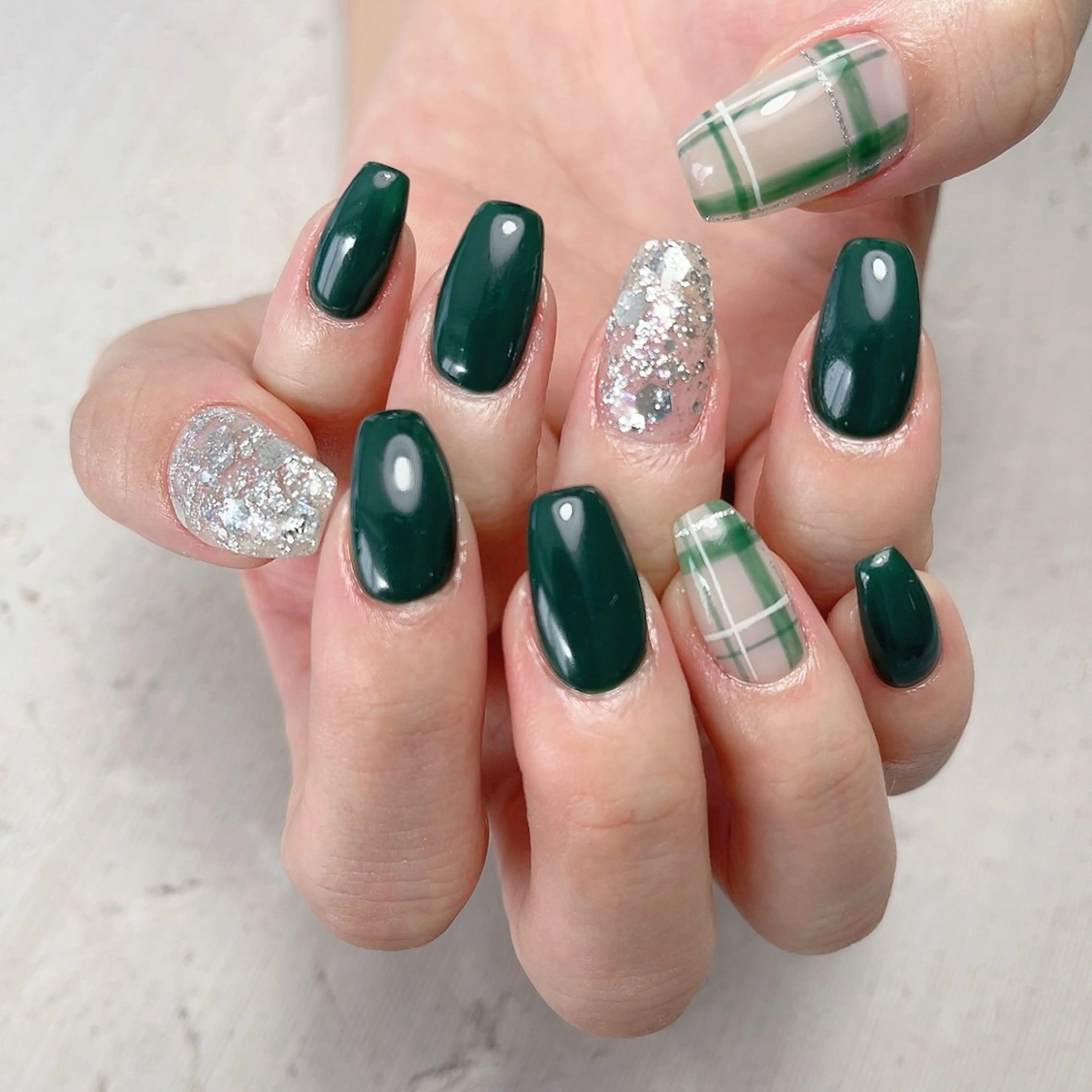 ネイル 持ち込み nail salon Ivy【放出】のネイルデザイン