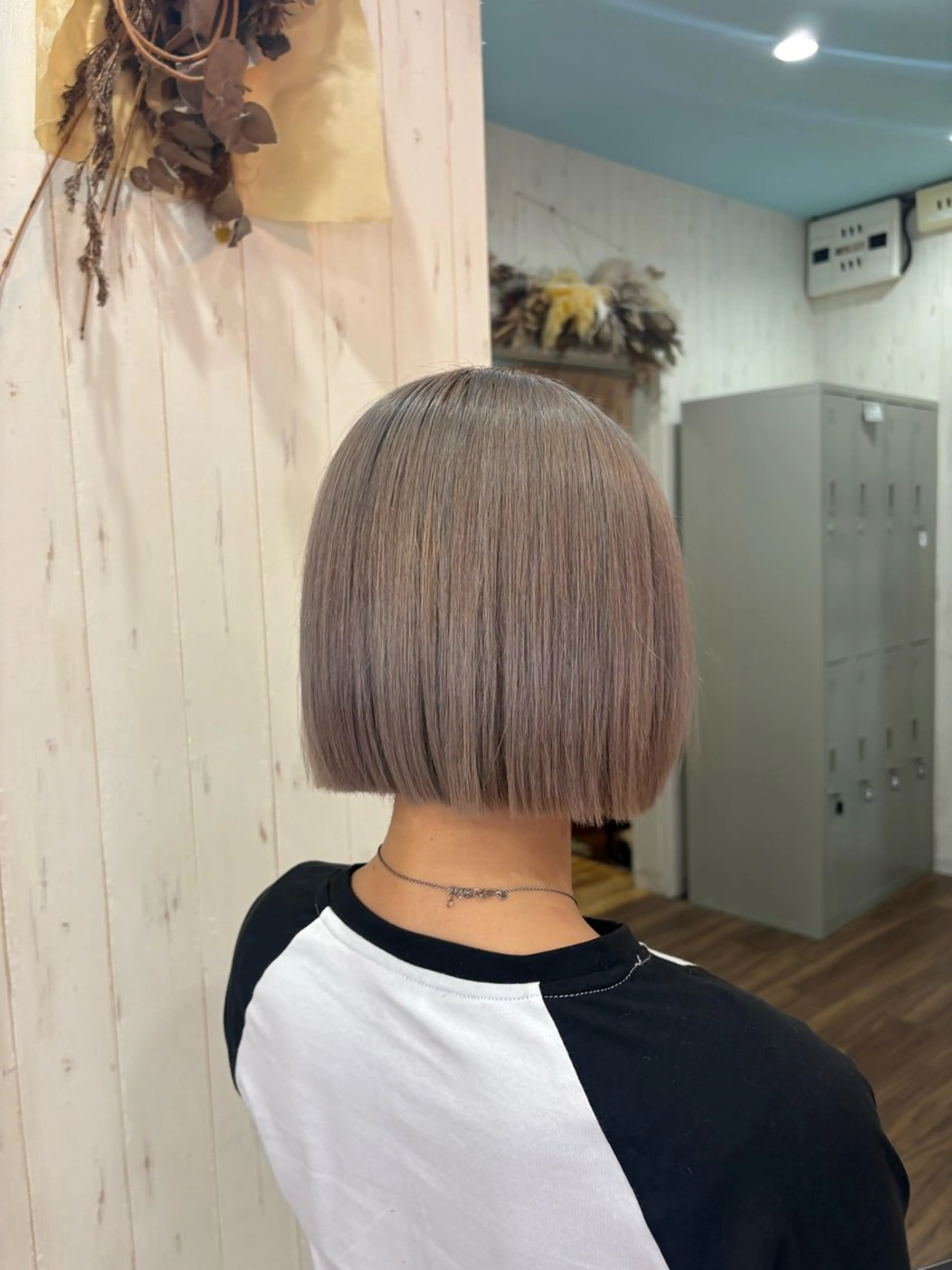 カラー ヘアカラー 友杉 香子のヘアスタイル